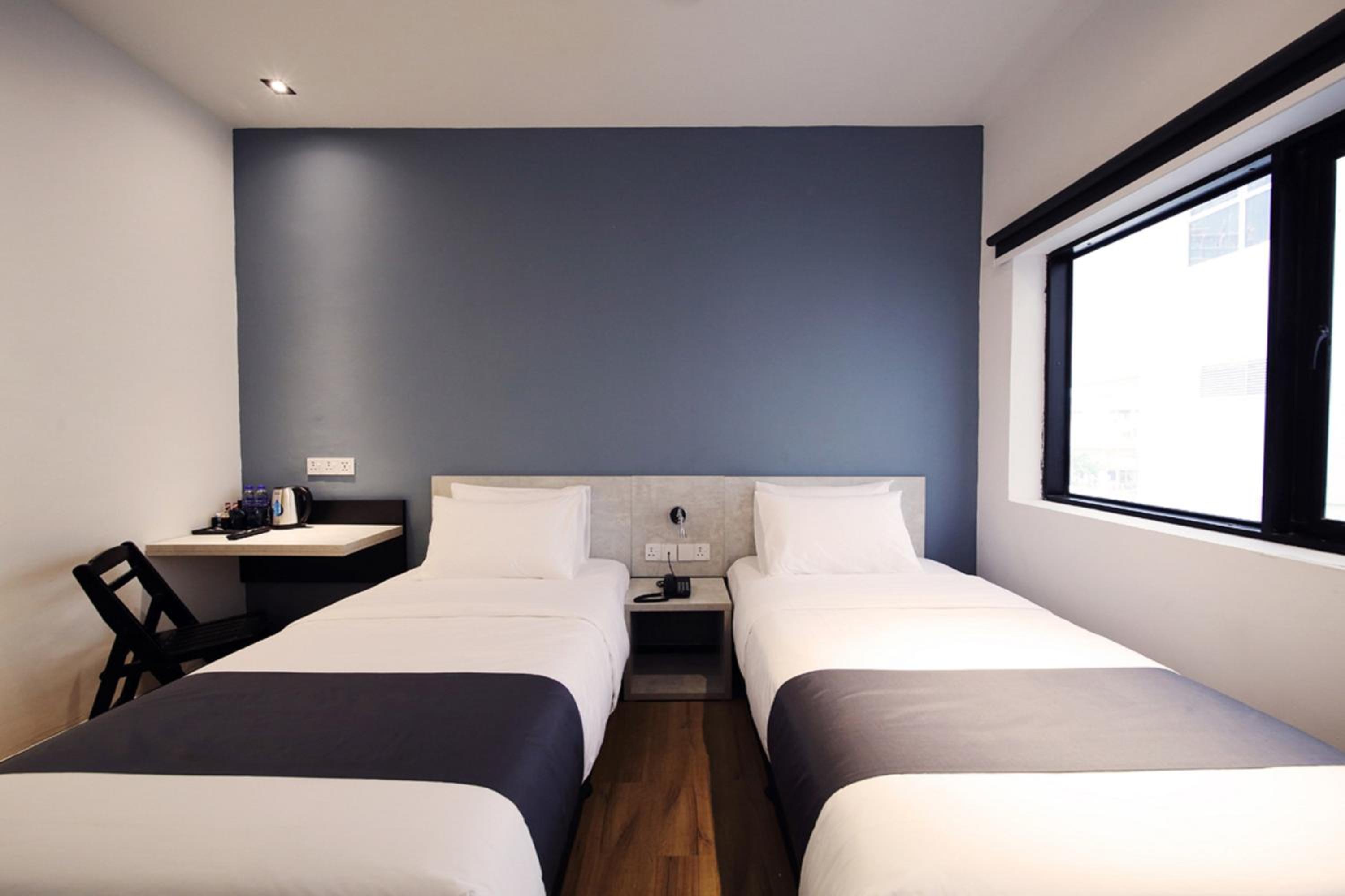 Superior Twin Room - Photo 1