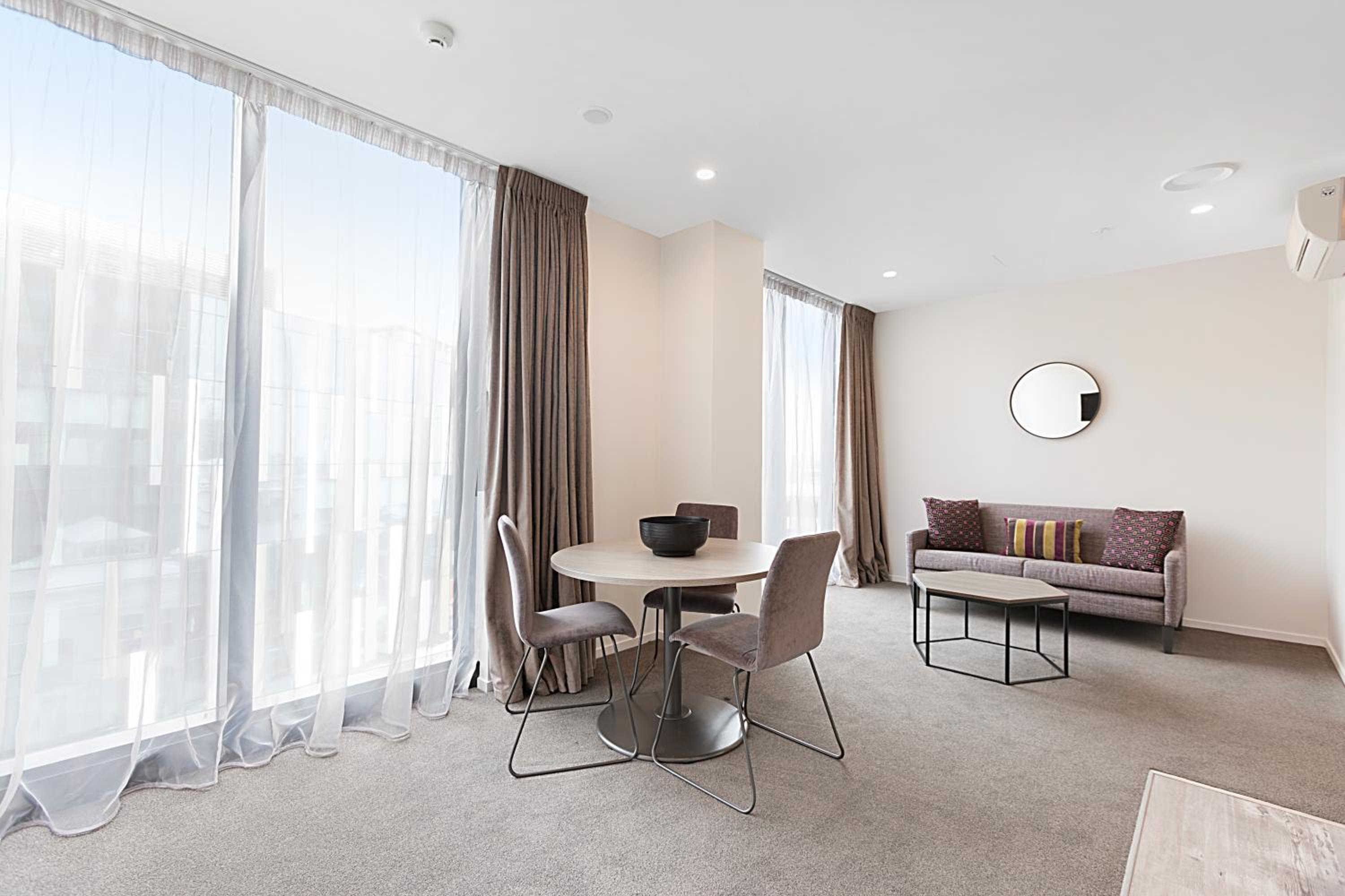 One-Bedroom King Suite - Non-Smoking photo 1