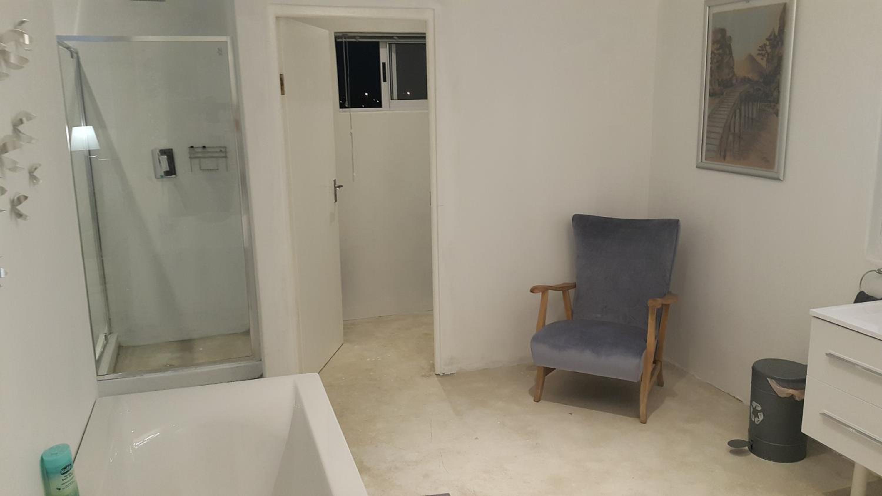 Apartment - Split Level with Ocean View - Photo 33