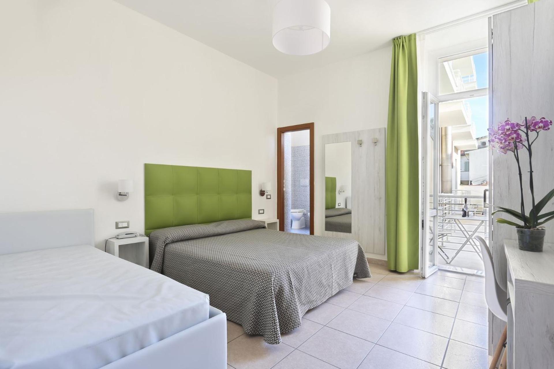 Quadruple Room with Sea View with Balcony