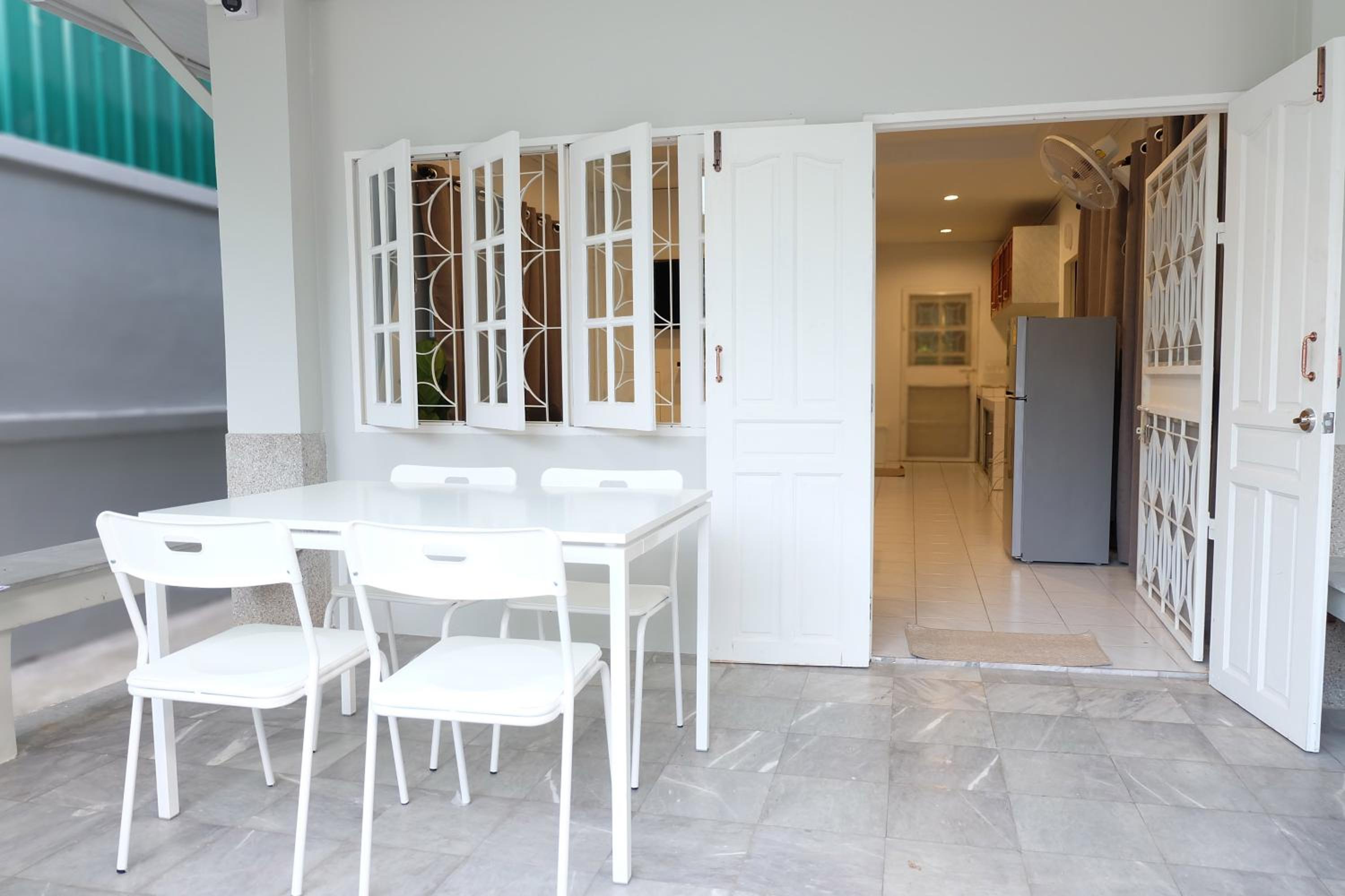 Four-Bedroom House - Photo 39