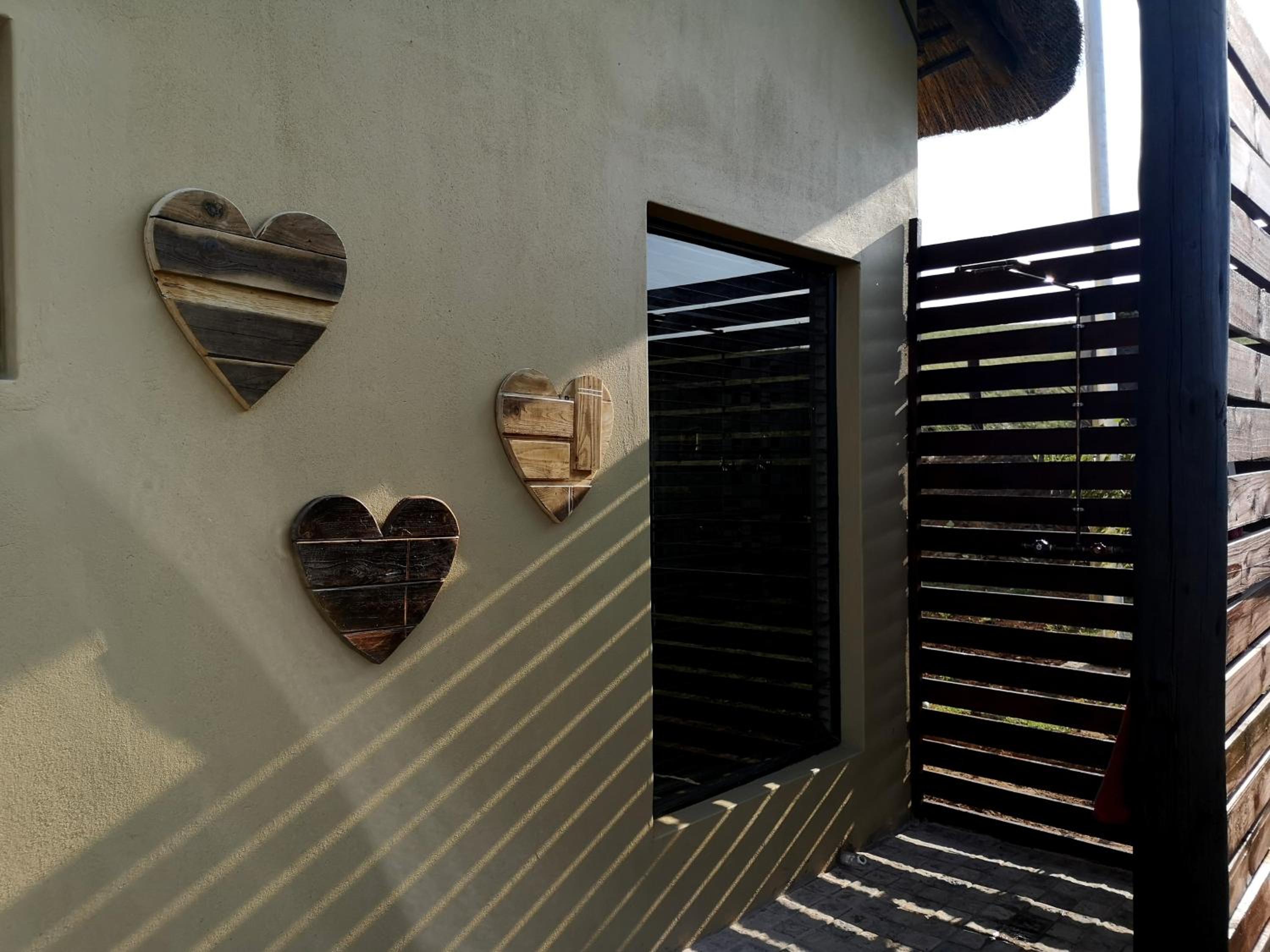 Three-Bedroom House - Photo 27