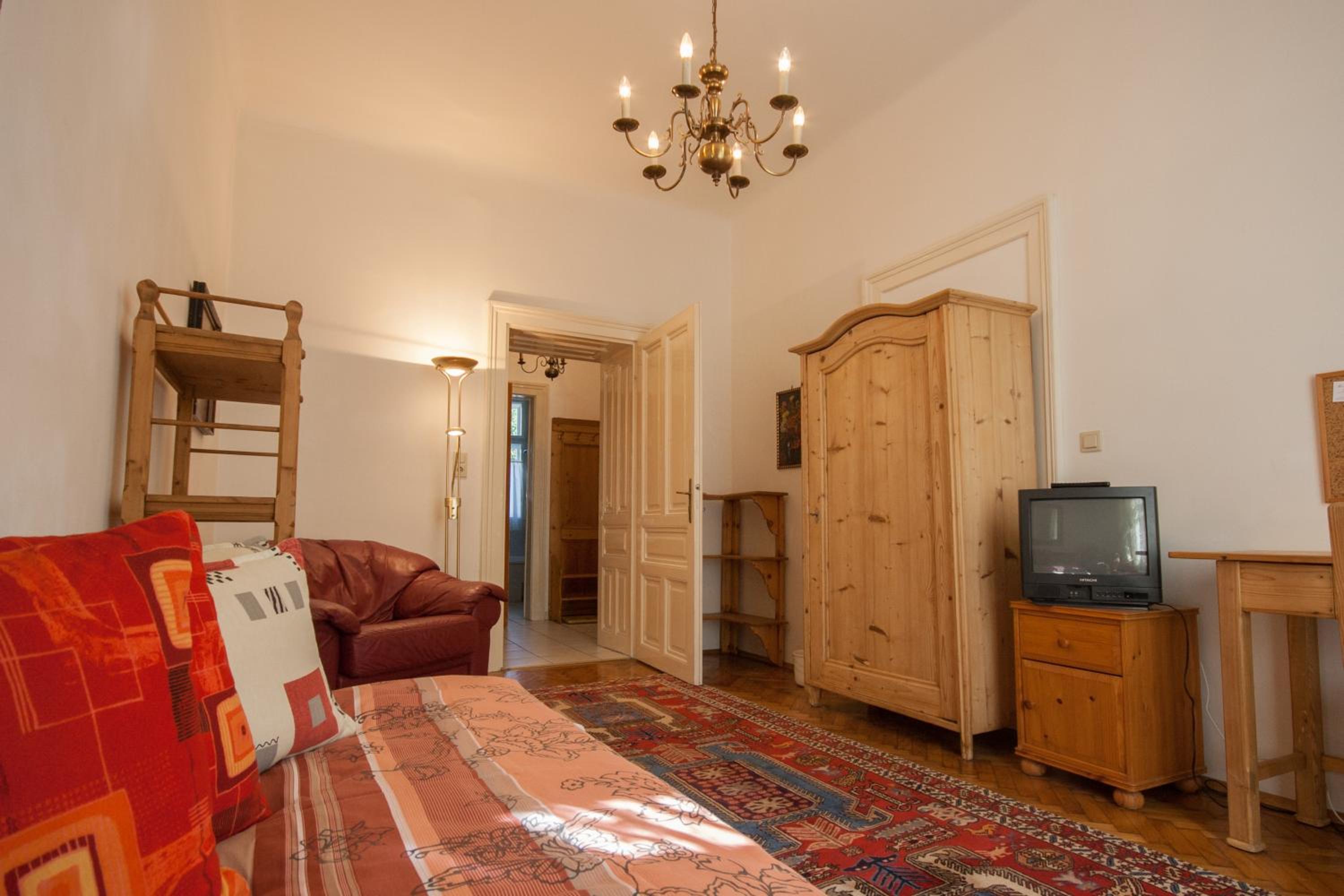 Three-Bedroom Apartment photo 1