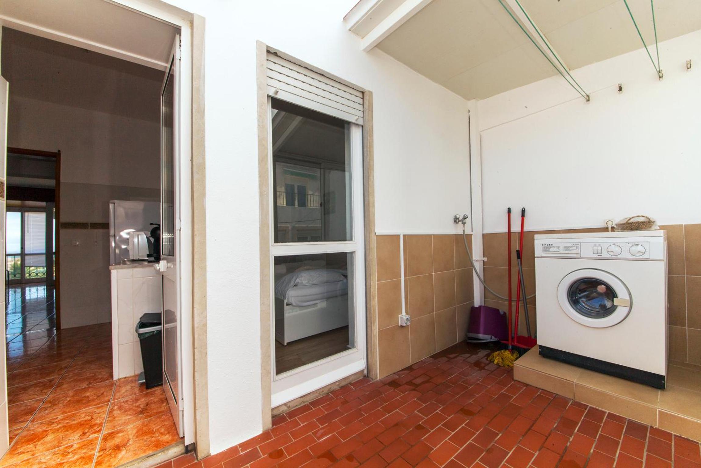 Two-Bedroom Apartment - Photo 26