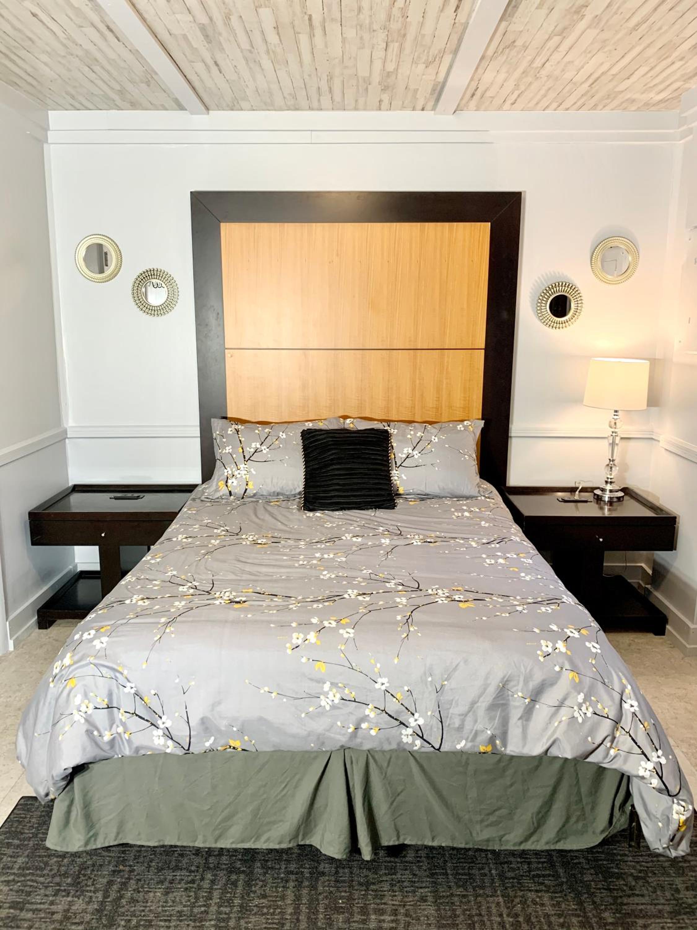 Deluxe Queen Room photo 1