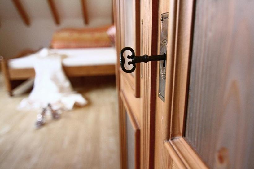 Double Room with Private Bathroom - Photo 6
