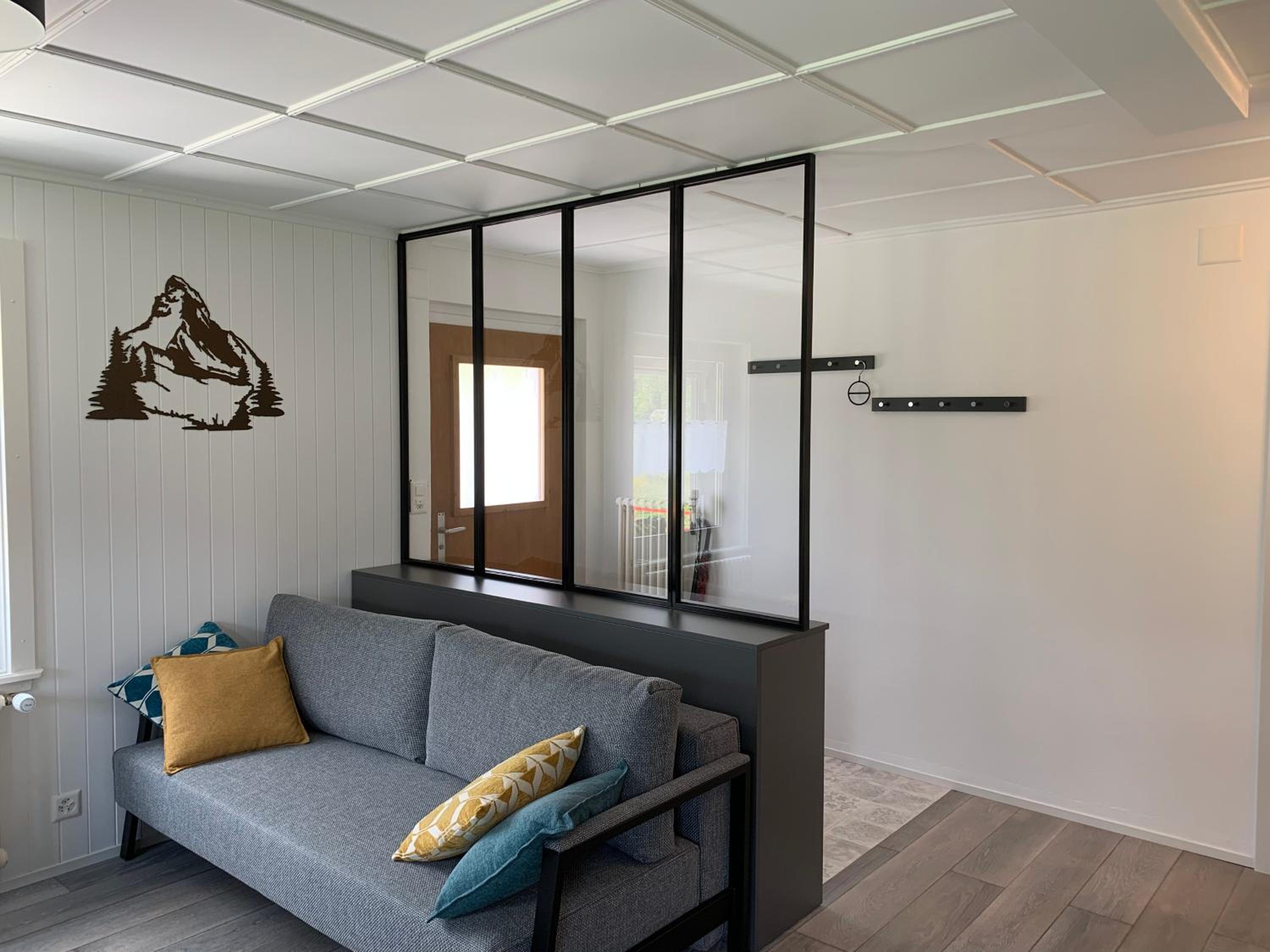 One-Bedroom Apartment - Photo 3
