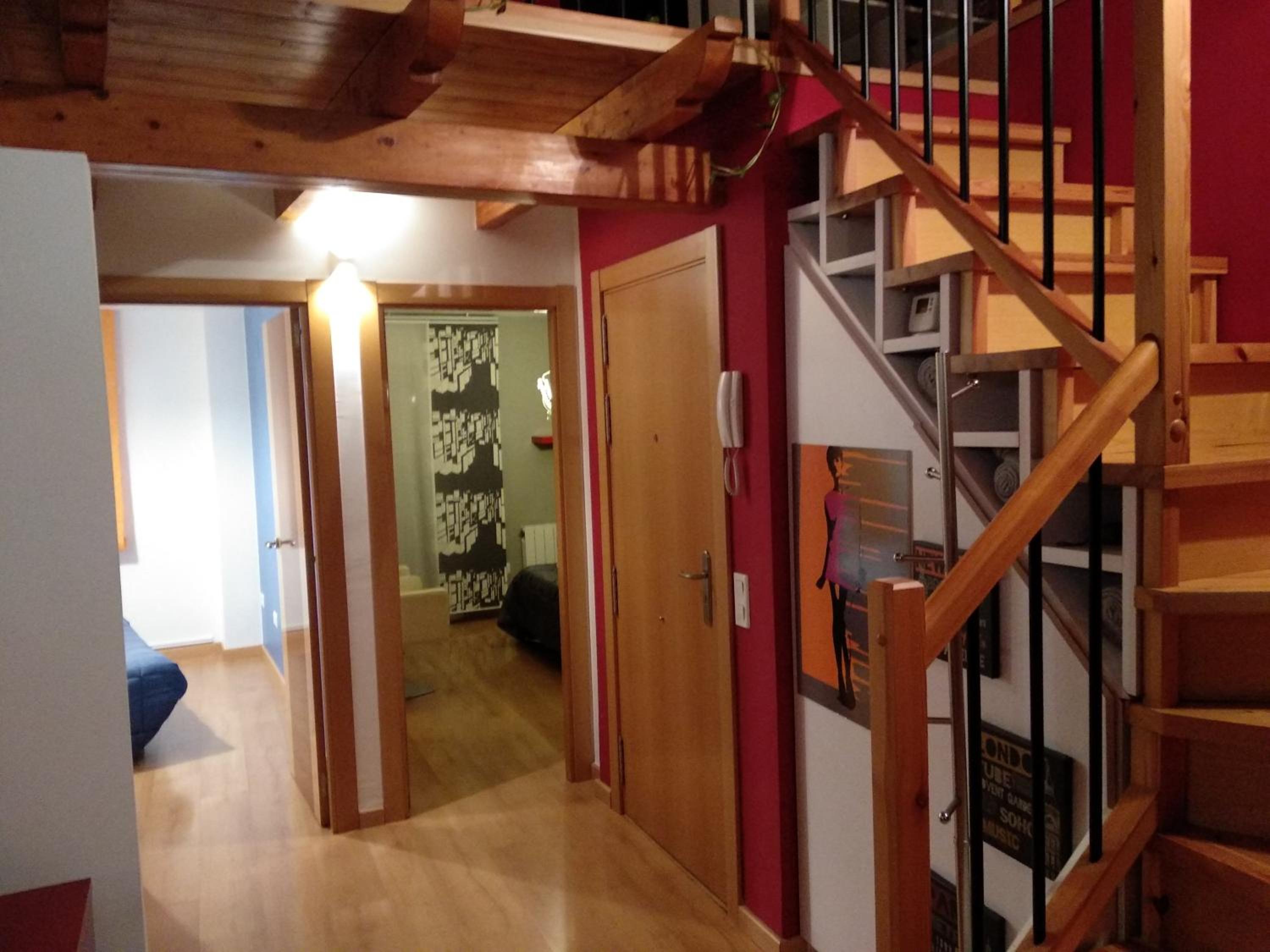 Three-Bedroom Apartment - Photo 8