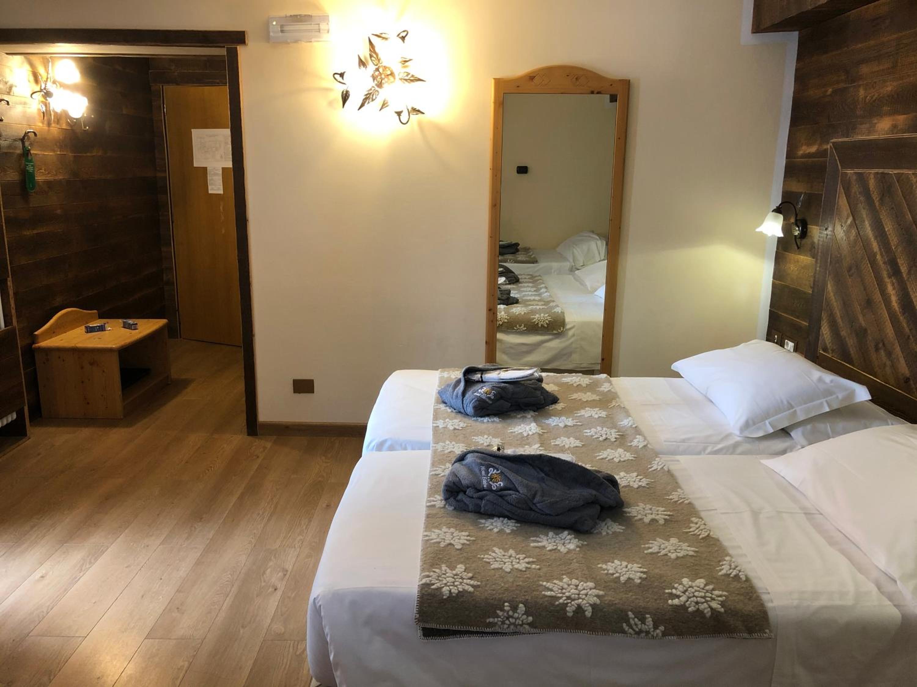 Superior Triple Room - Photo 6