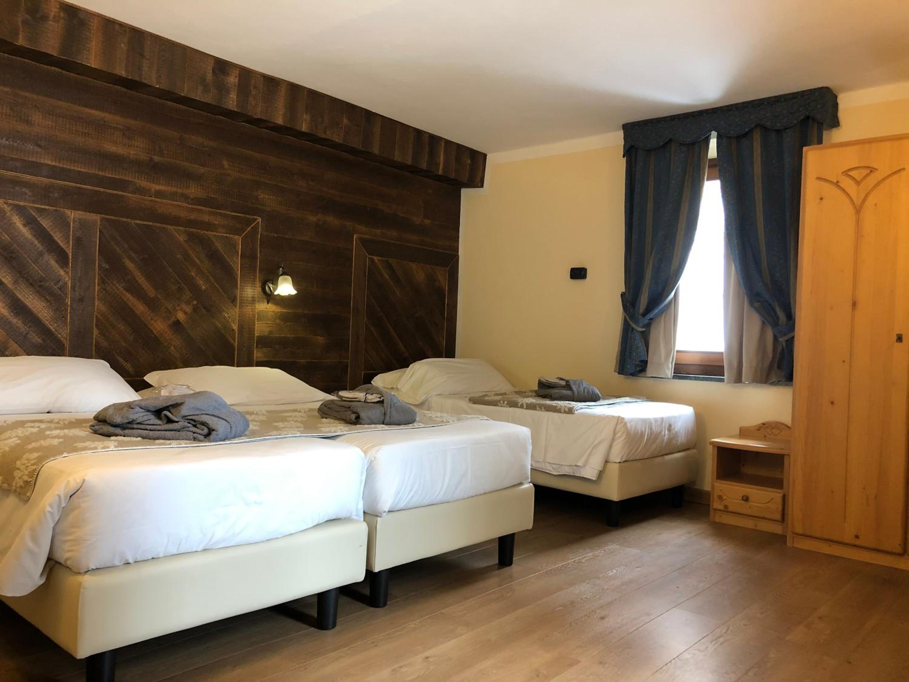 Superior Triple Room - Photo 2
