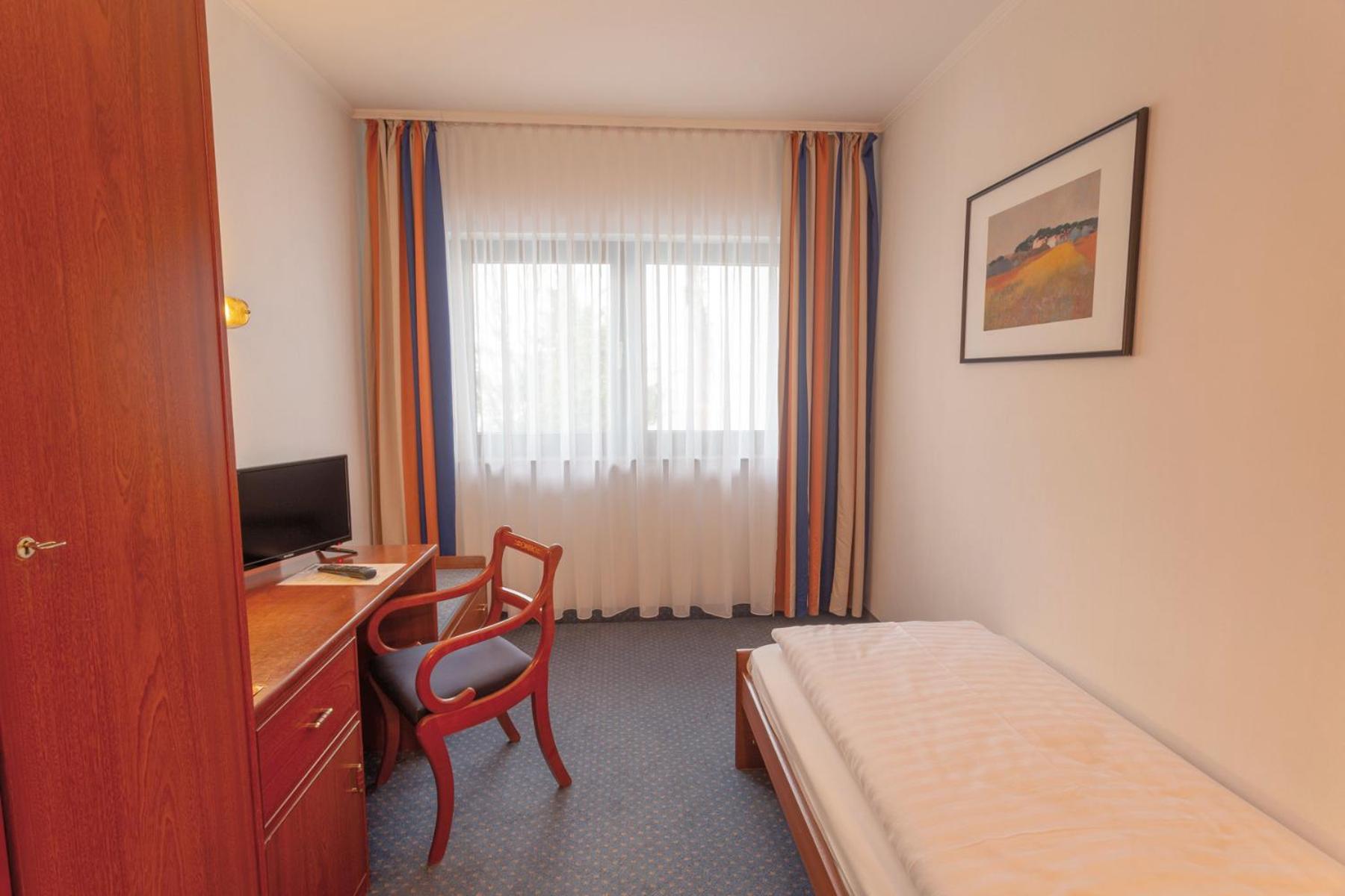 Standard Single Room photo 3