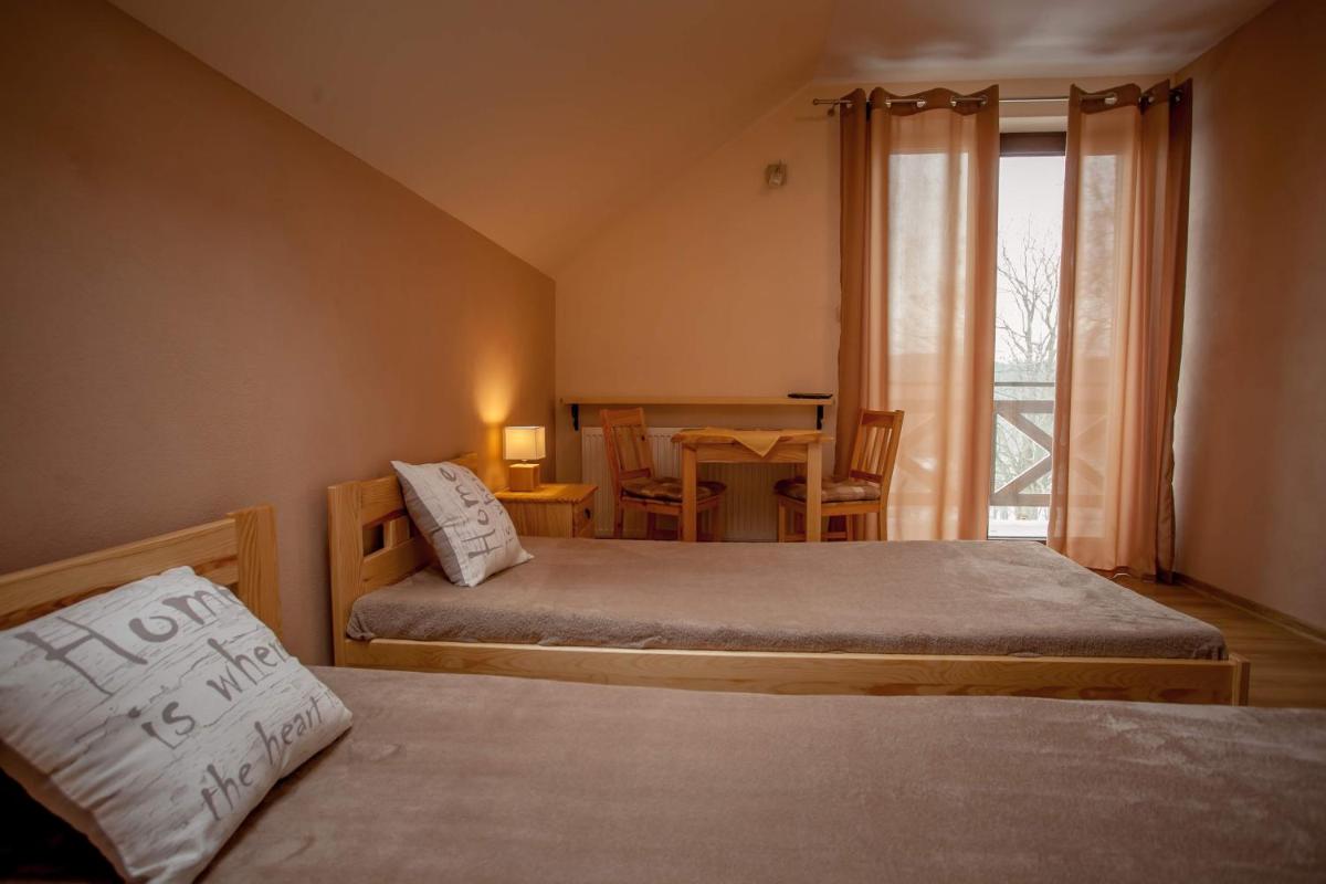 Twin Room with Balcony photo 2