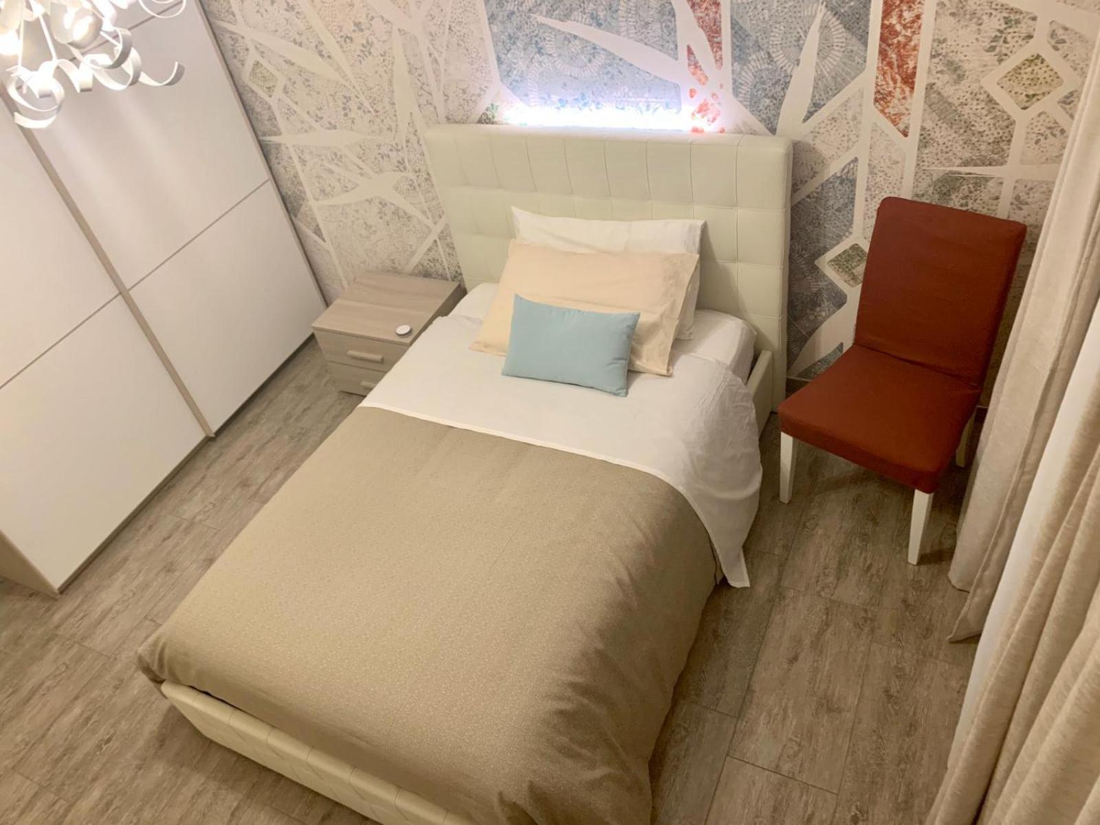 Single Room with Balcony photo 2