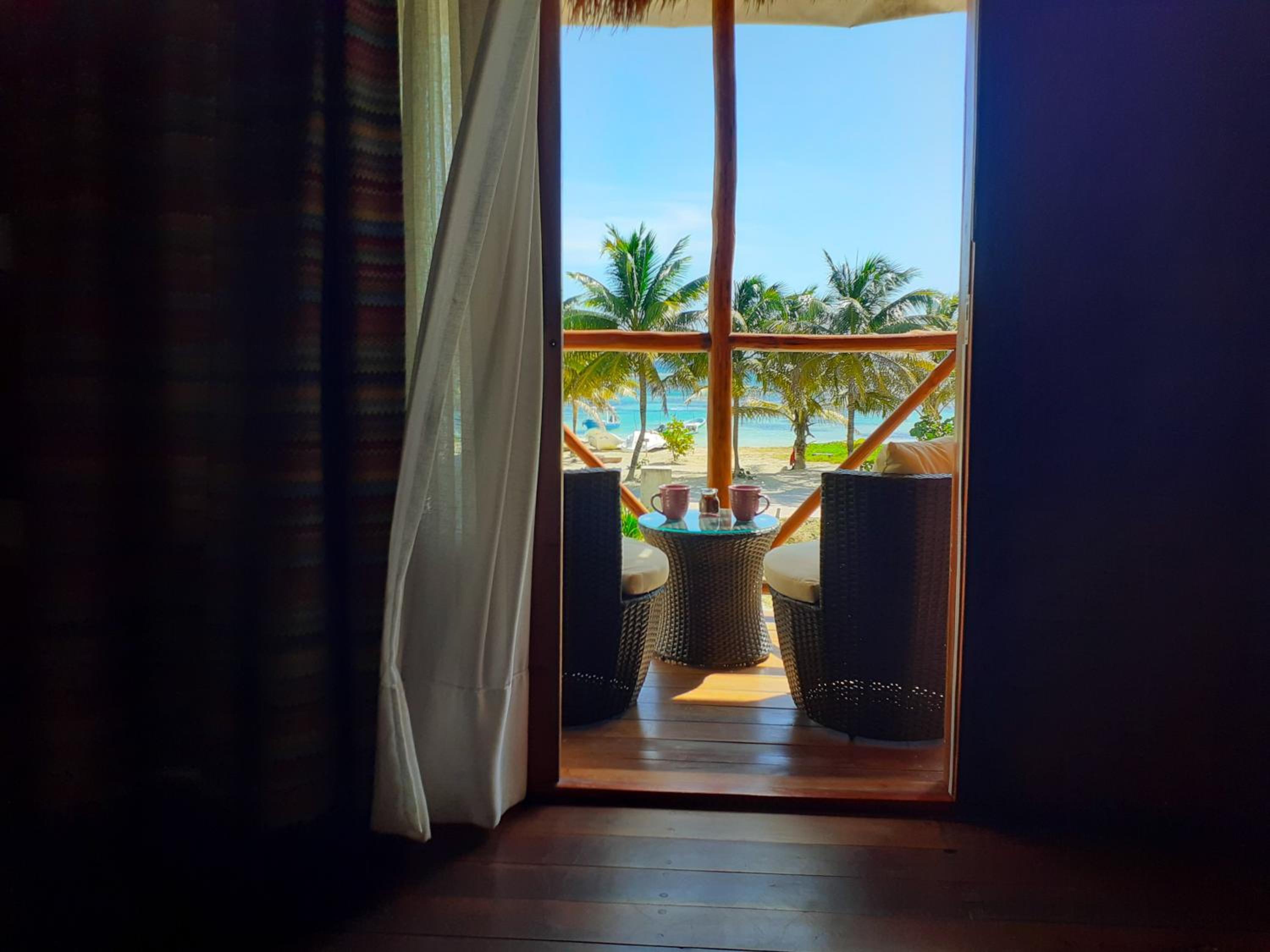 Deluxe Twin Room with Sea View - Photo 39