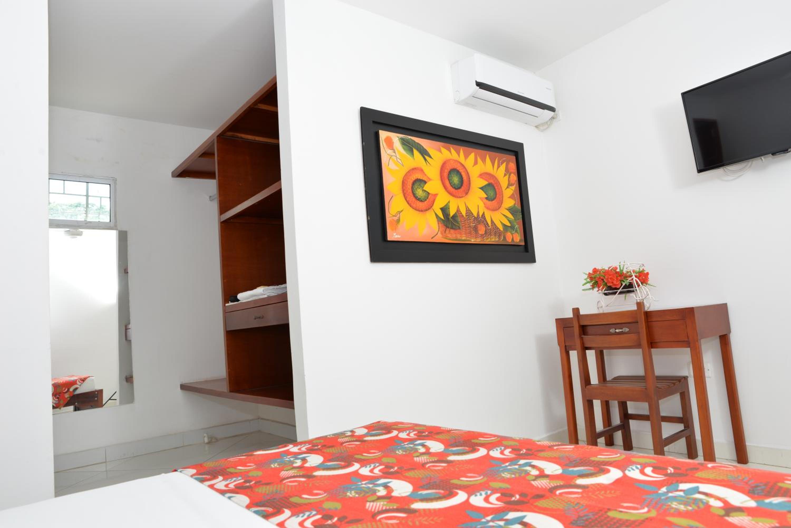 Economy Double Room photo 2