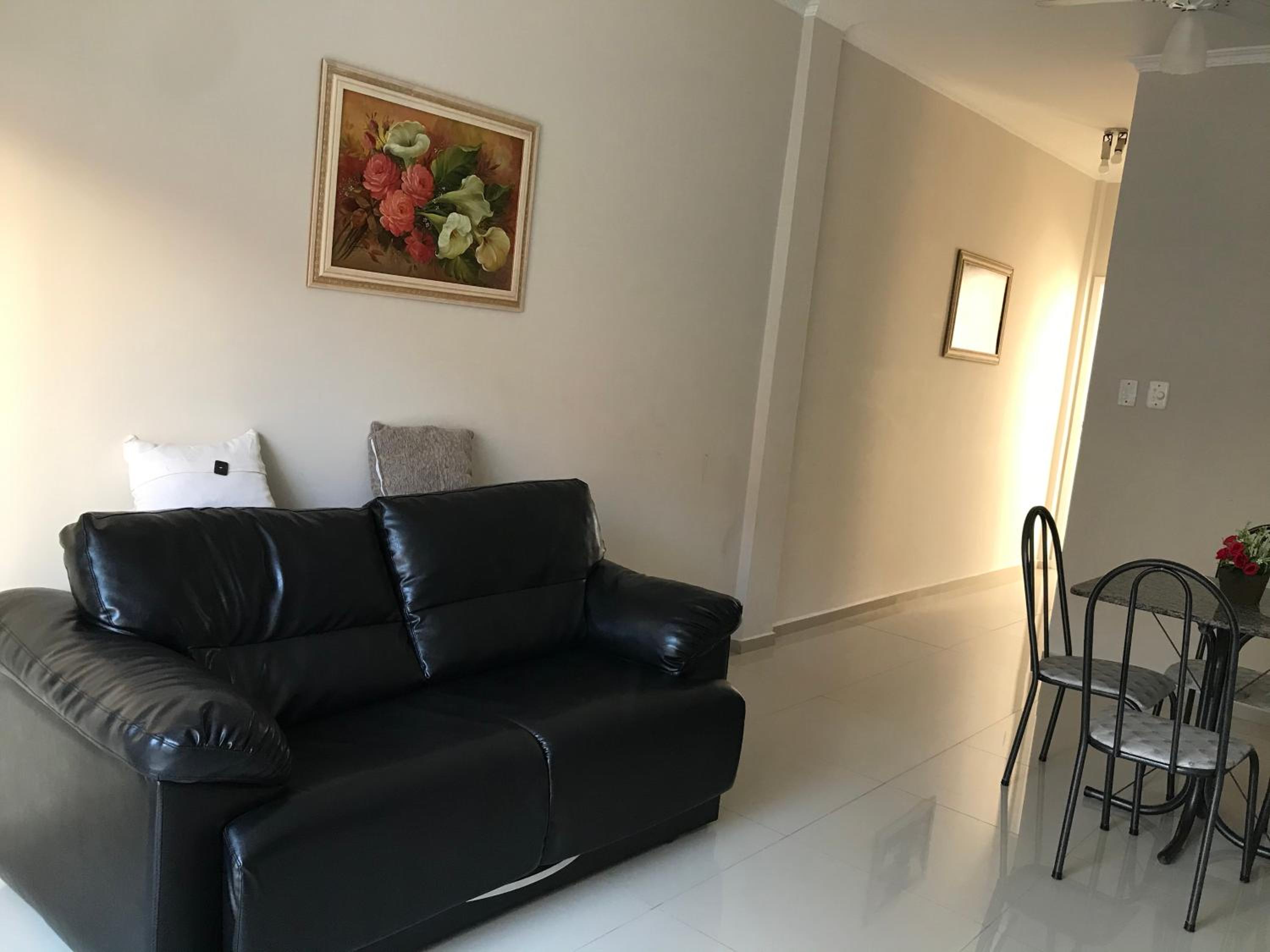 One-Bedroom Apartment - Photo 15