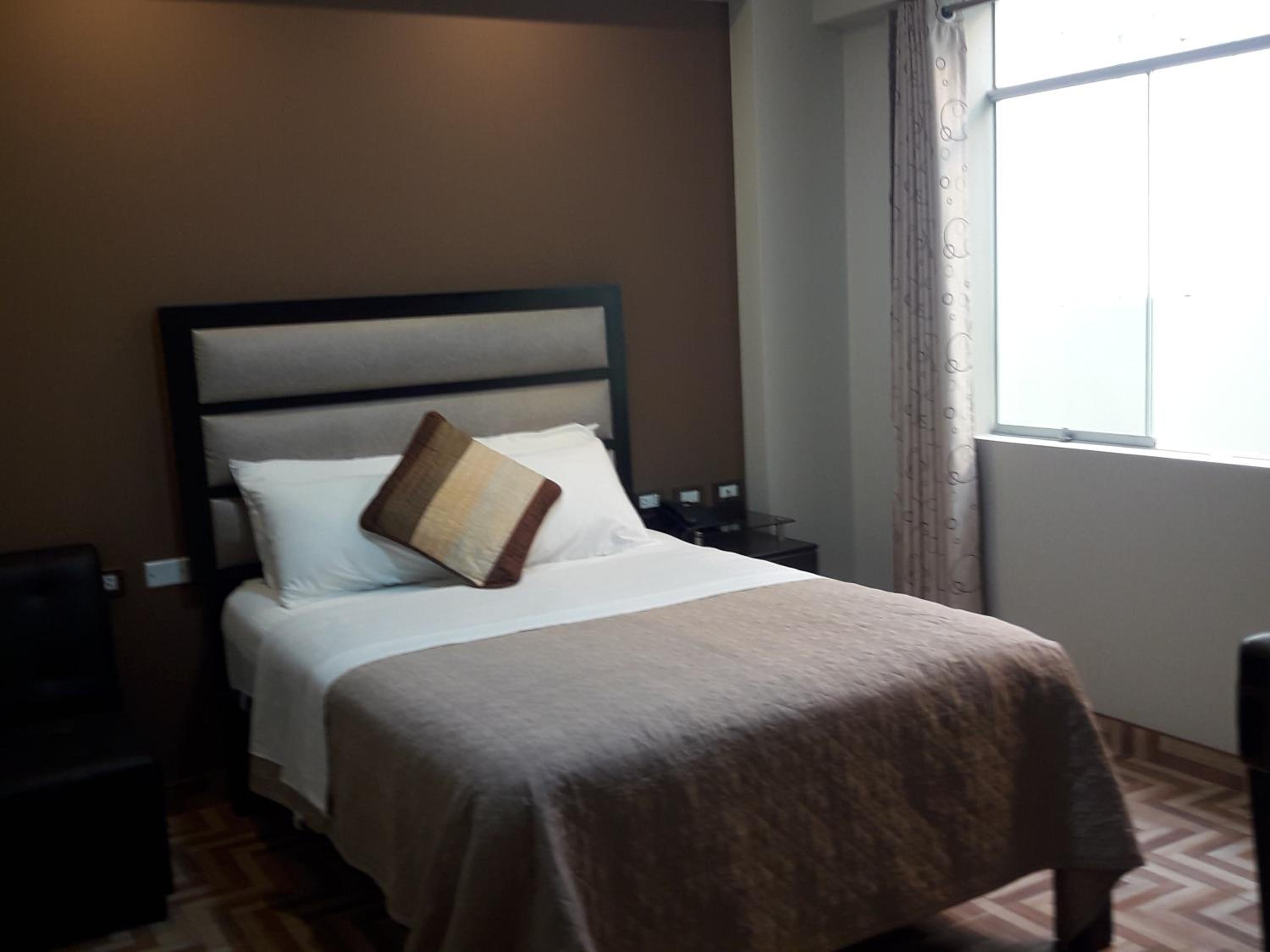 Double Room with Private Bathroom photo 2