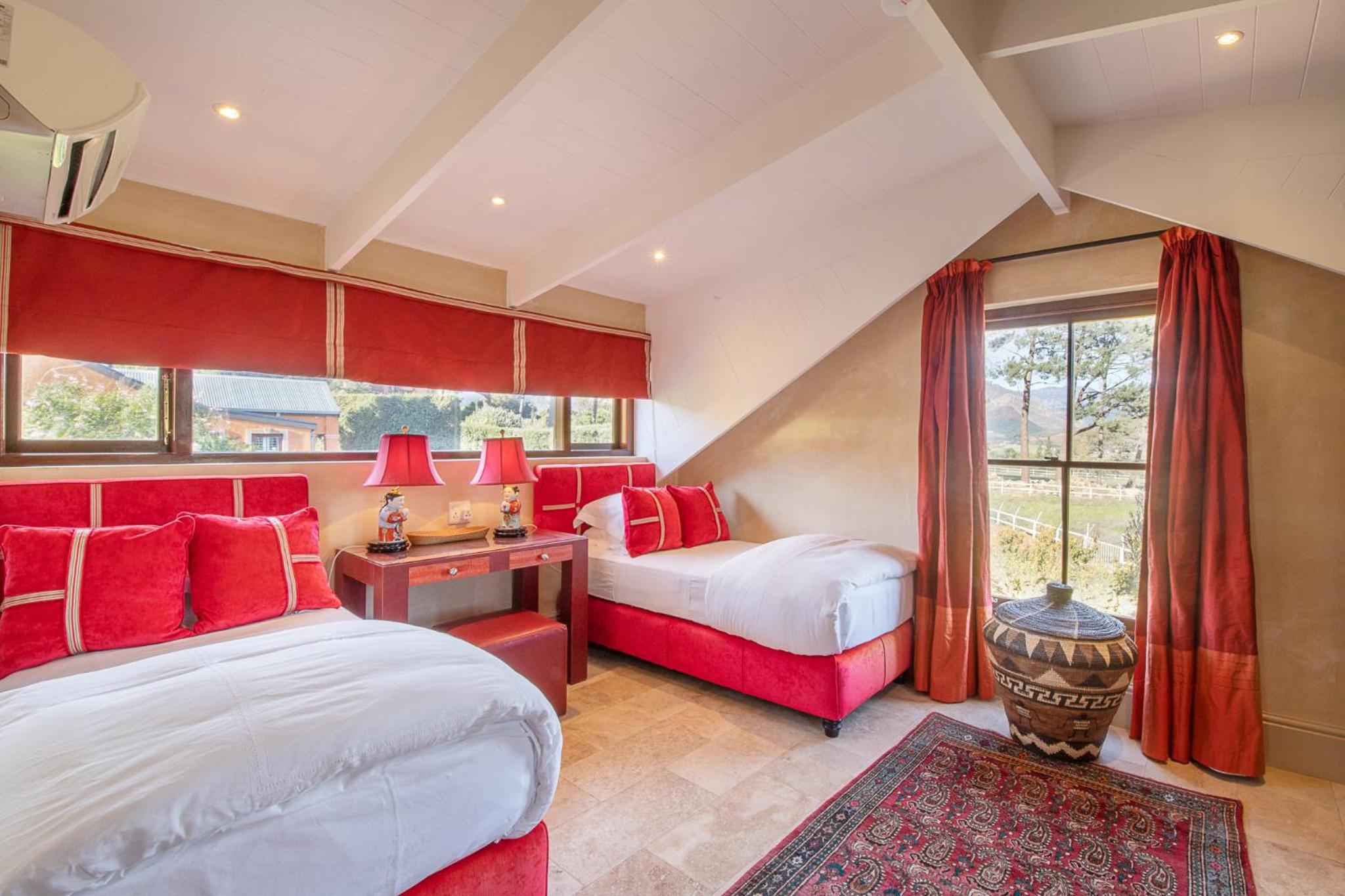 One-Bedroom Vineyard Suite with Loft - Photo 2