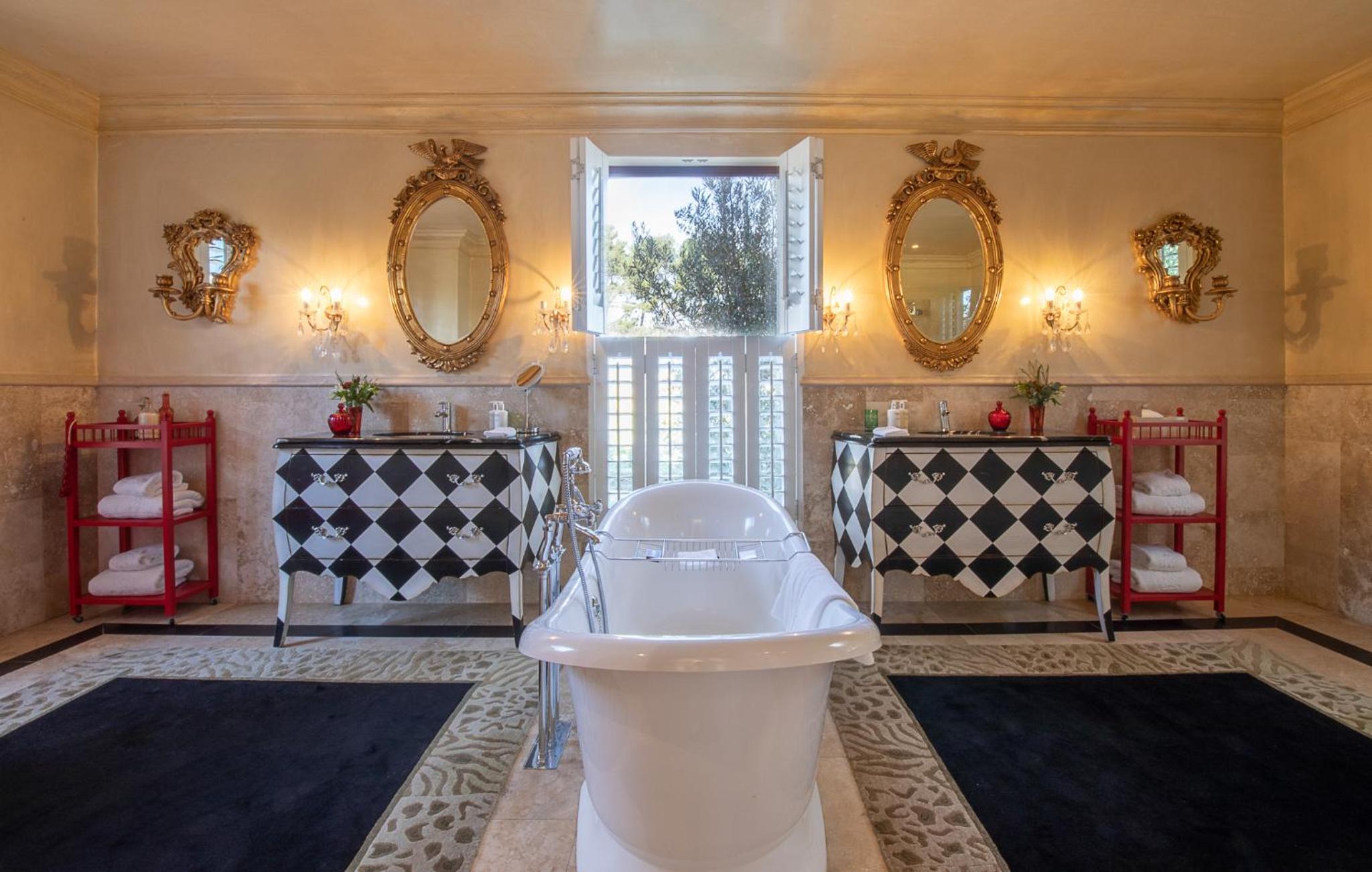 One-Bedroom Vineyard Suite with Loft - Photo 4