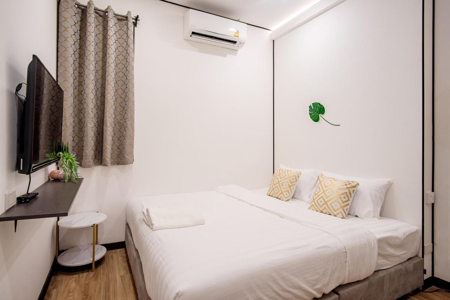 Standard Double Room - Photo 4
