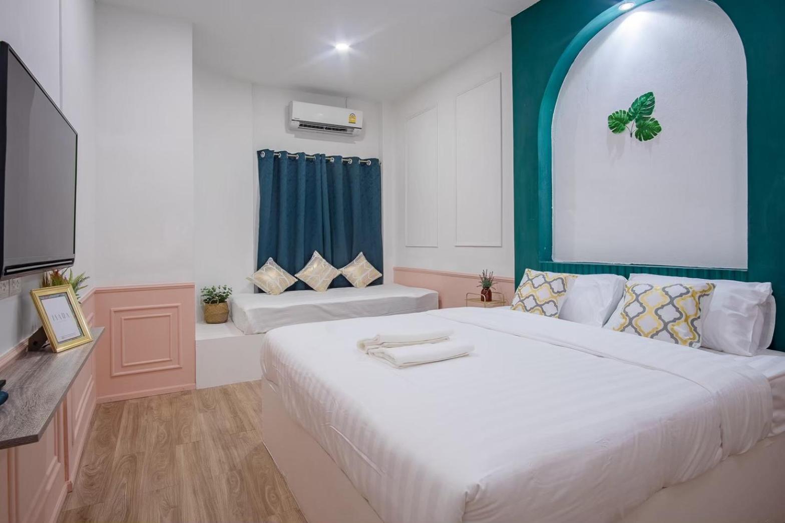 Superior King Room - Photo 1