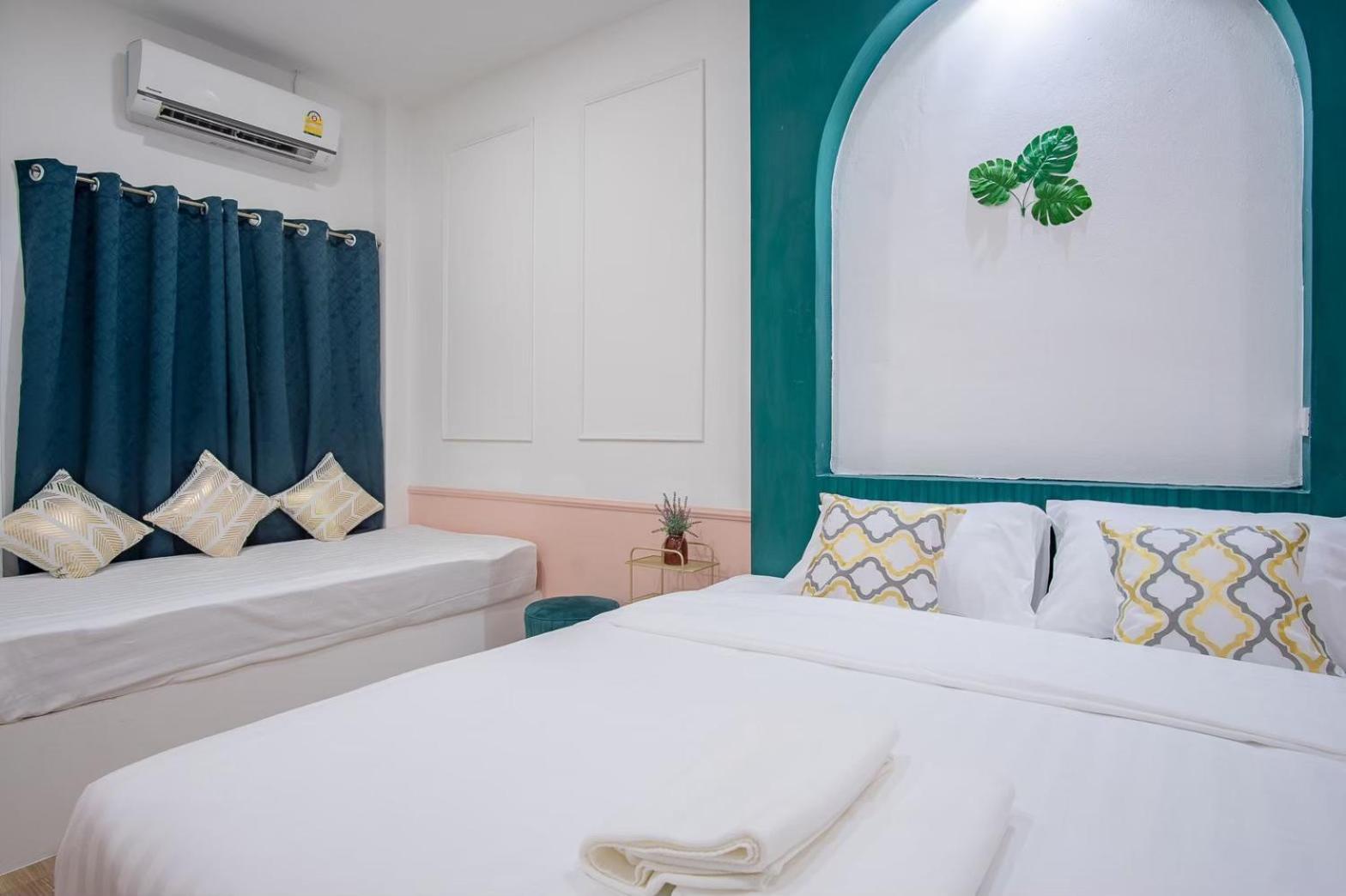 Superior King Room - Photo 2