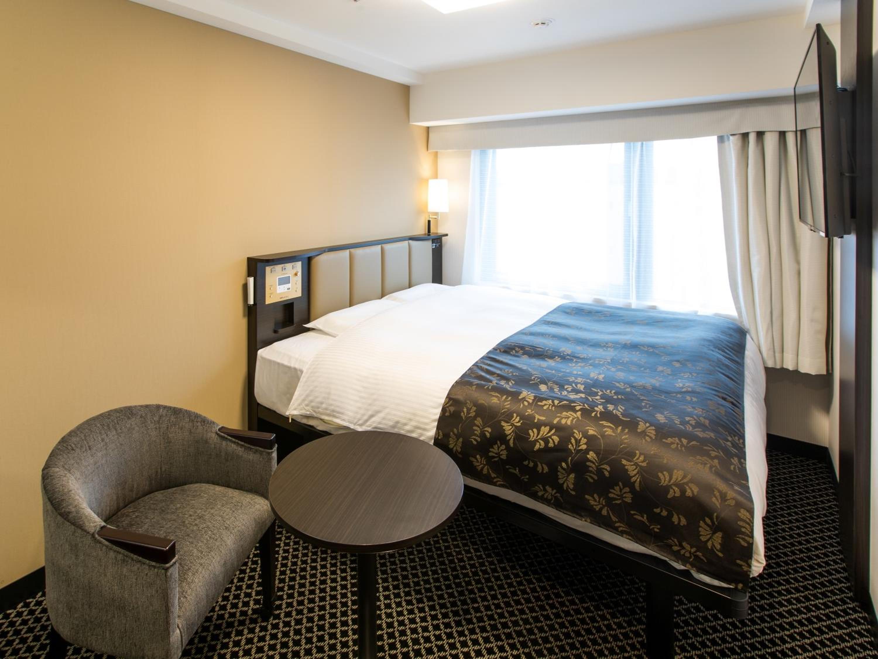 King Bed Room -  Non-Smoking - Photo 1