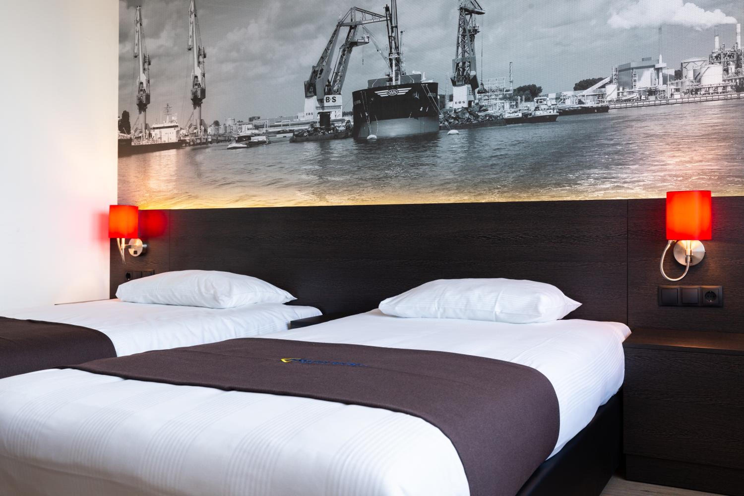 Deluxe Twin Room - Photo 3