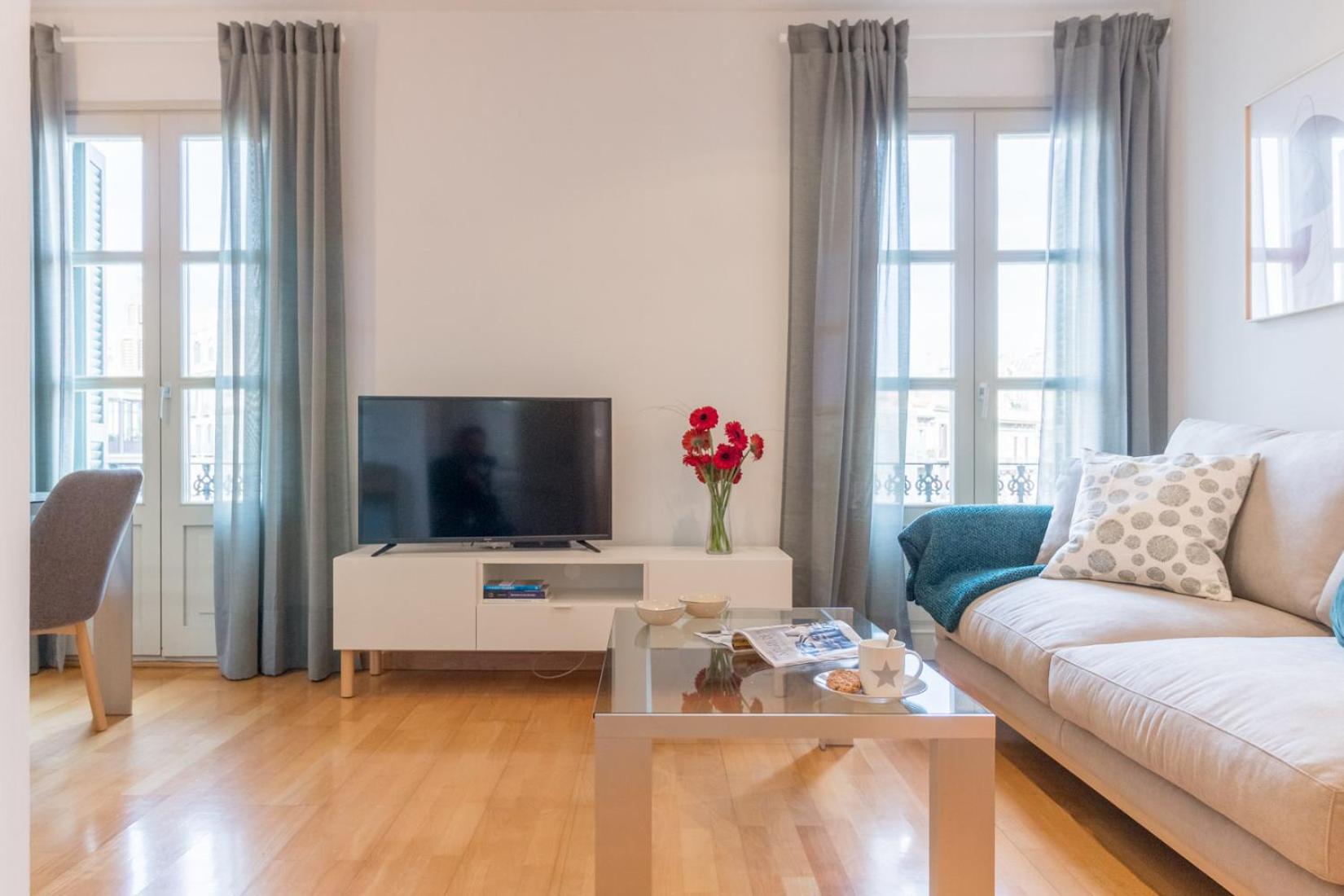 Apartment photo 3