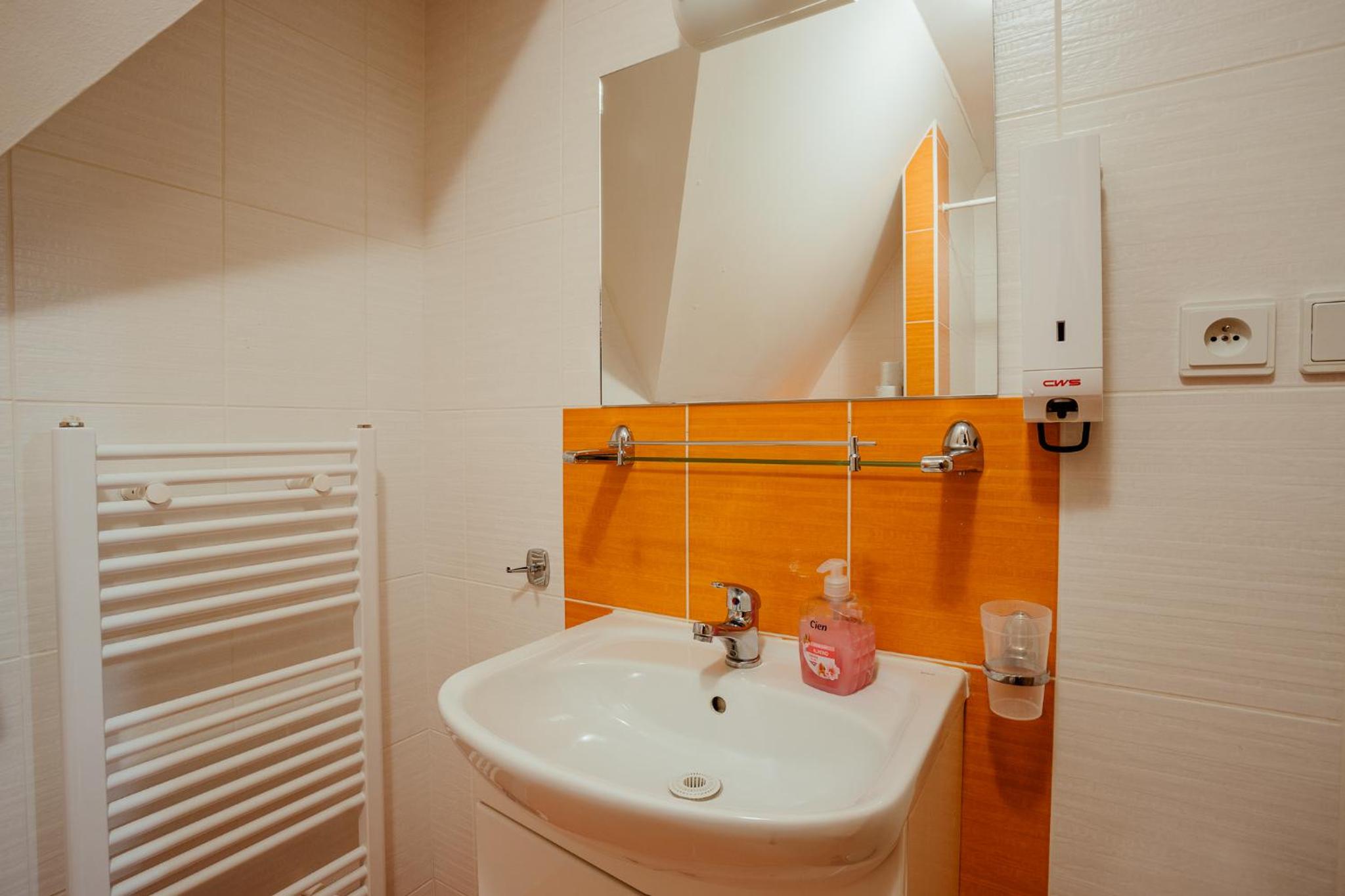 Maisonette Apartment - Photo 14