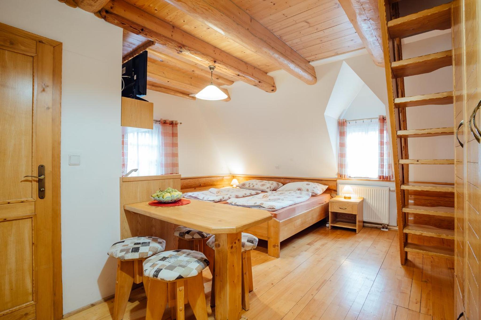 Maisonette Apartment - Photo 12