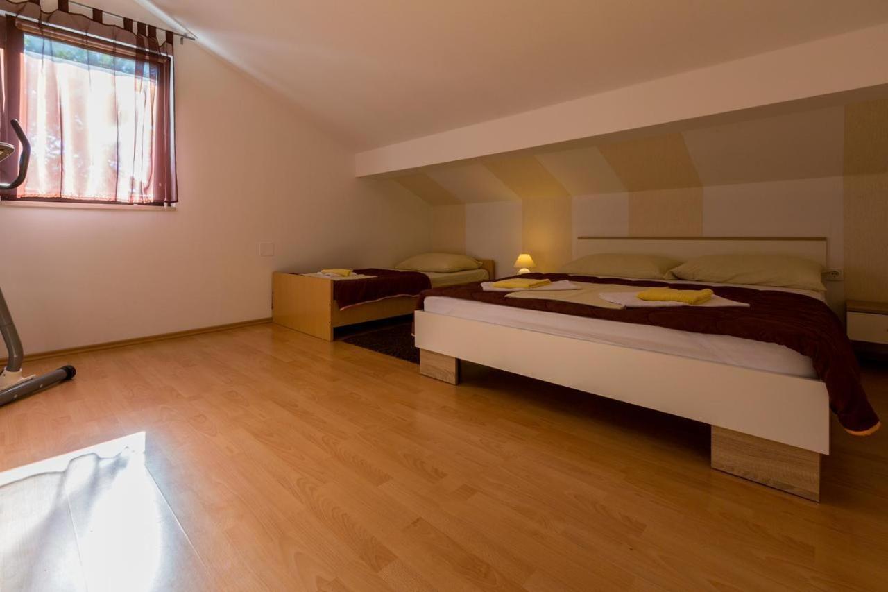 Apartment with Terrace photo 1