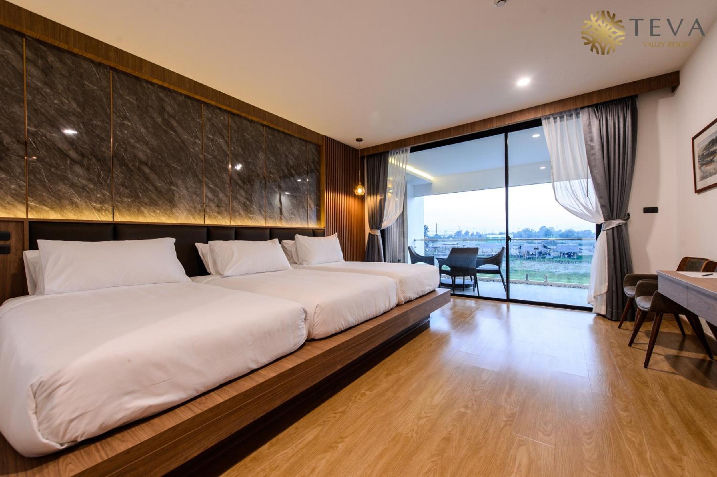 Triple Room with Balcony - Photo 1