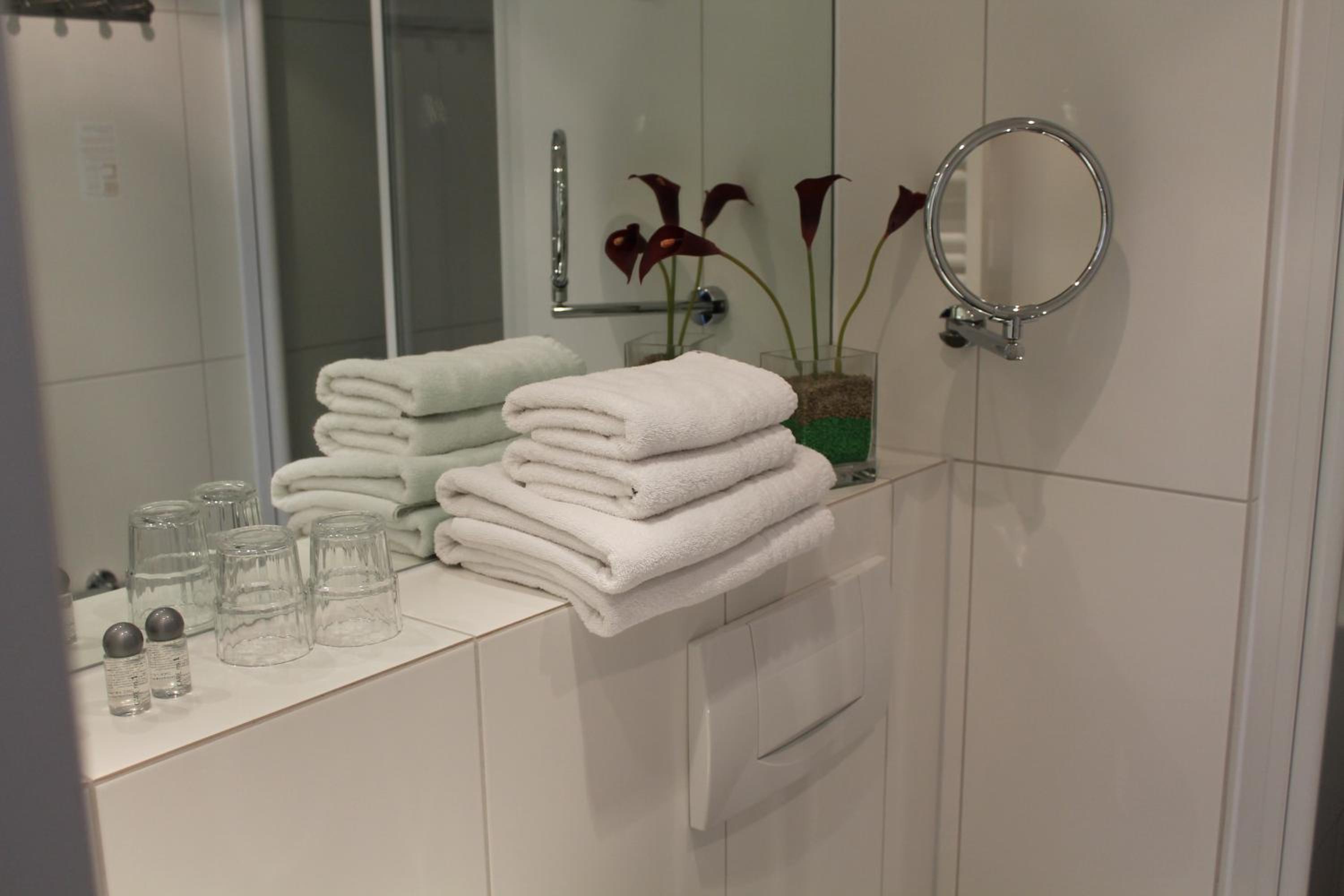 Superior Double Room with Balcony - Photo 3