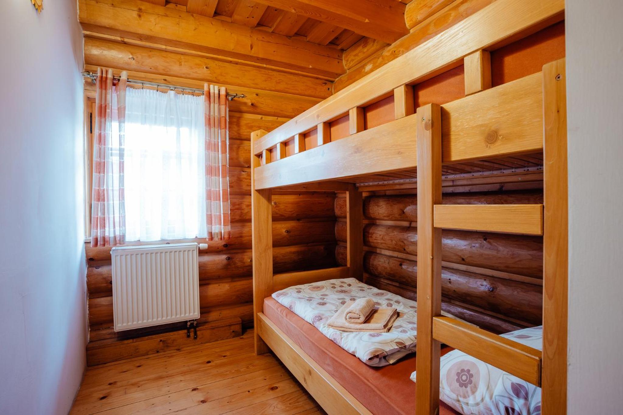 One-Bedroom Apartment - Photo 8