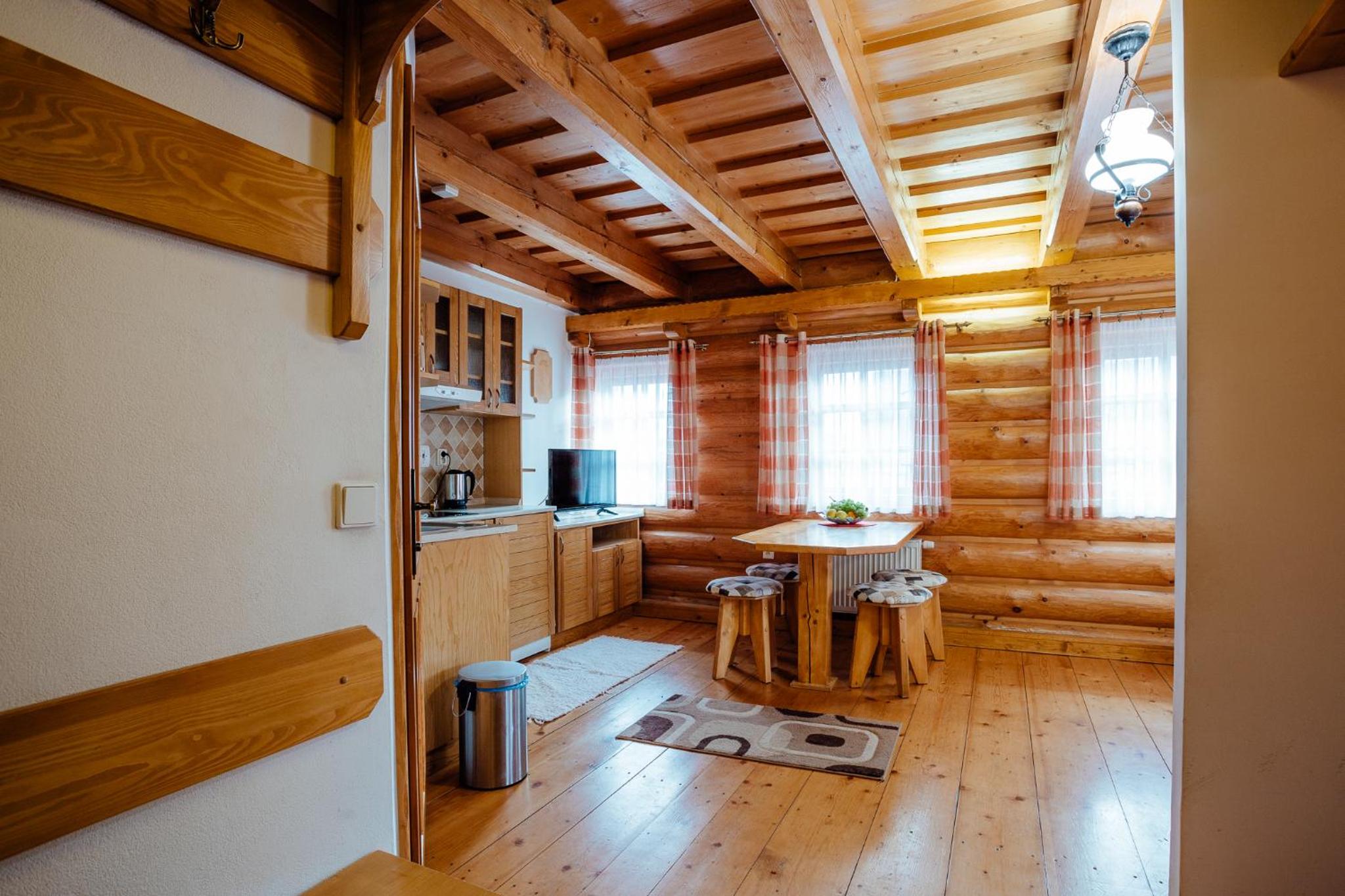 One-Bedroom Apartment - Photo 5