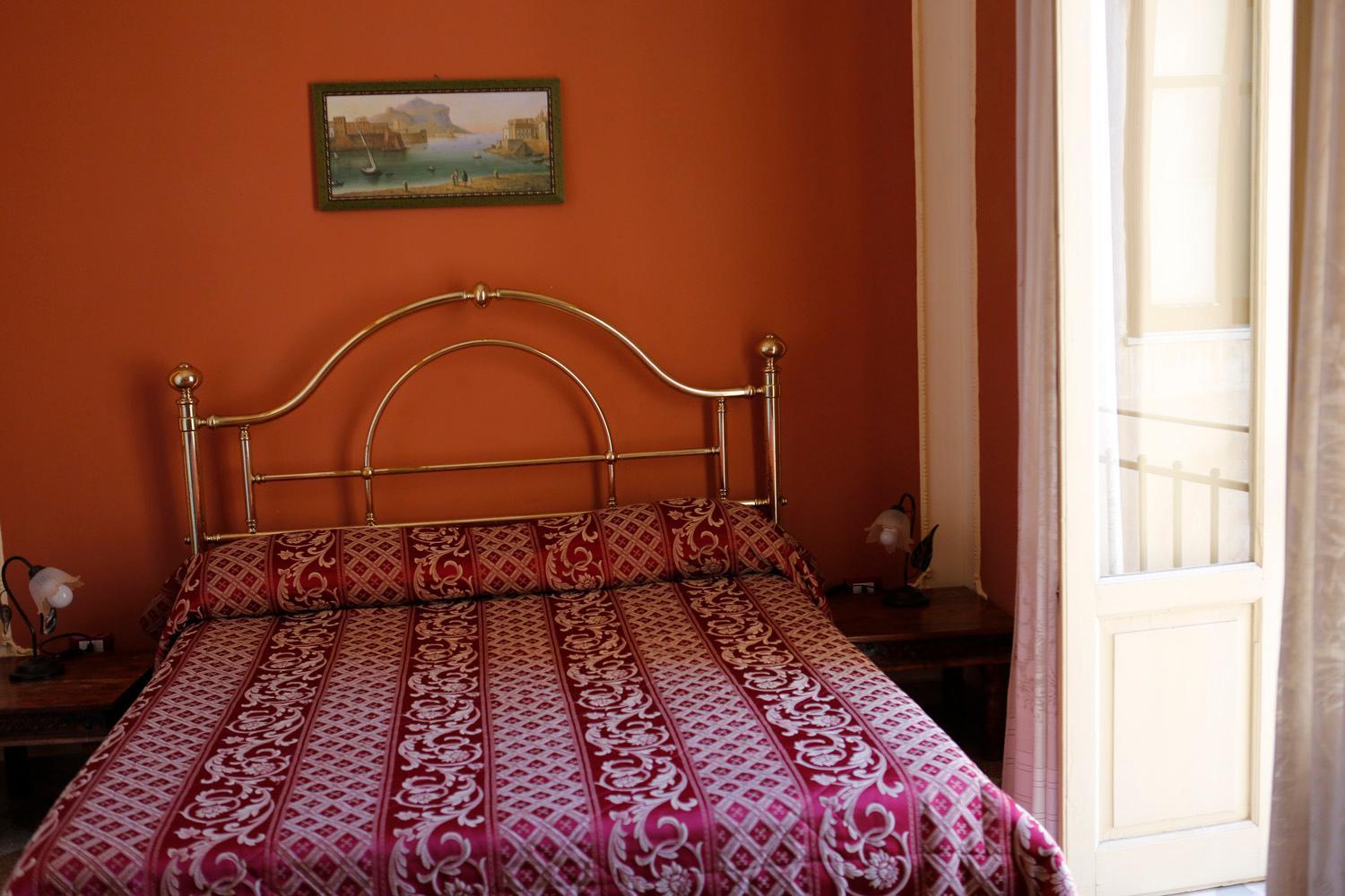 Budget Double Room photo 2