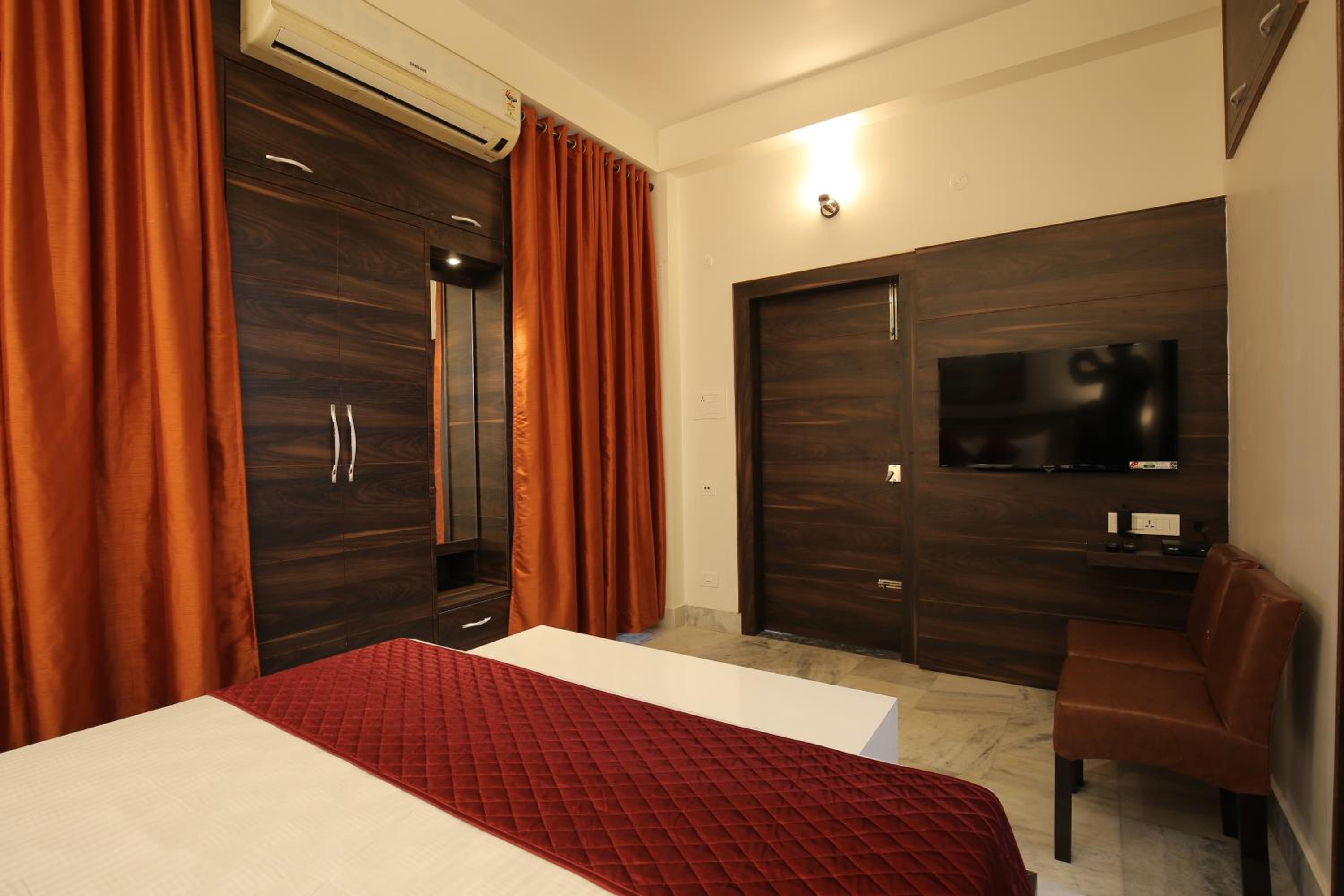 Deluxe Double Room - Photo 3