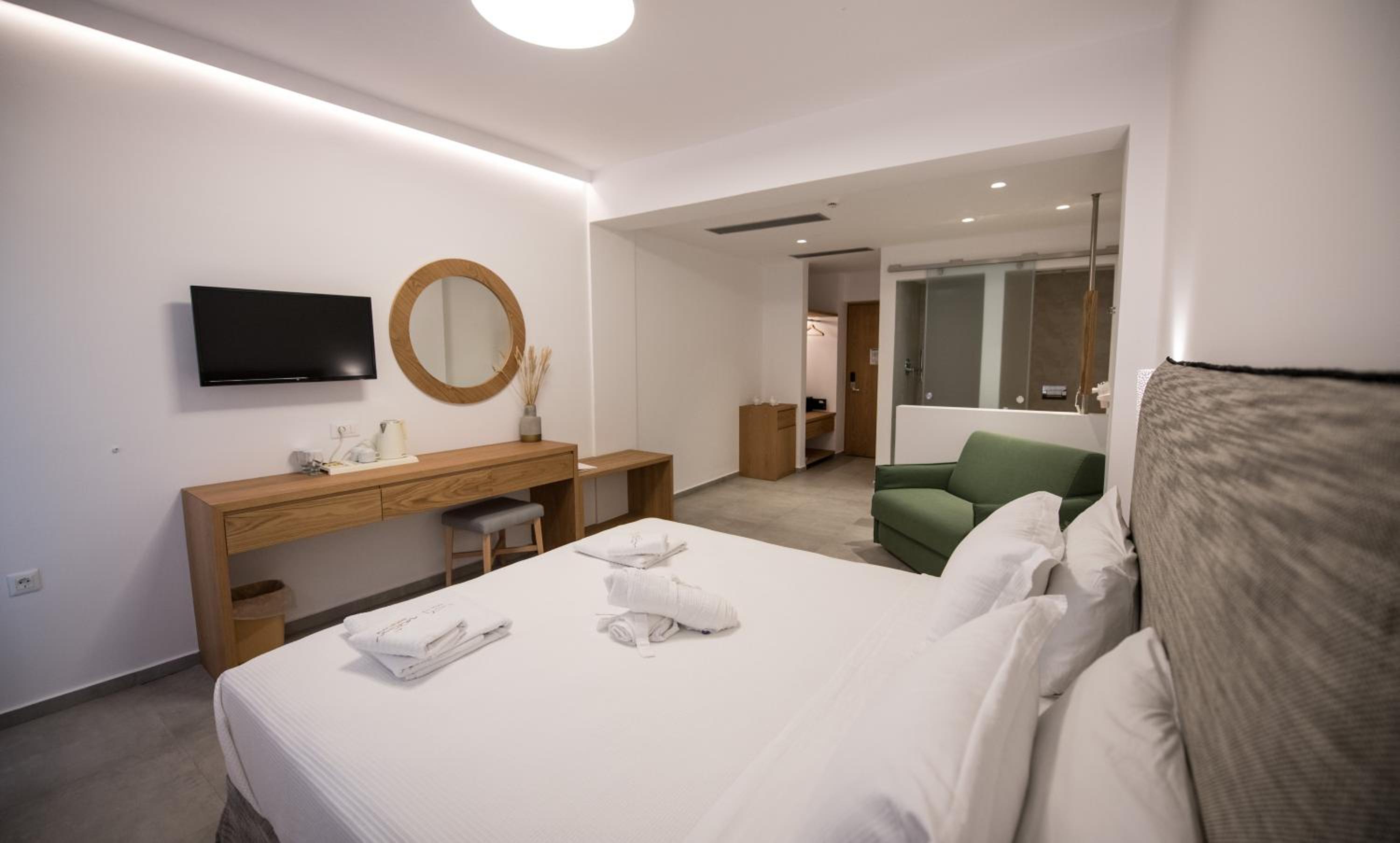 Superior Suite with Outdoor Pool