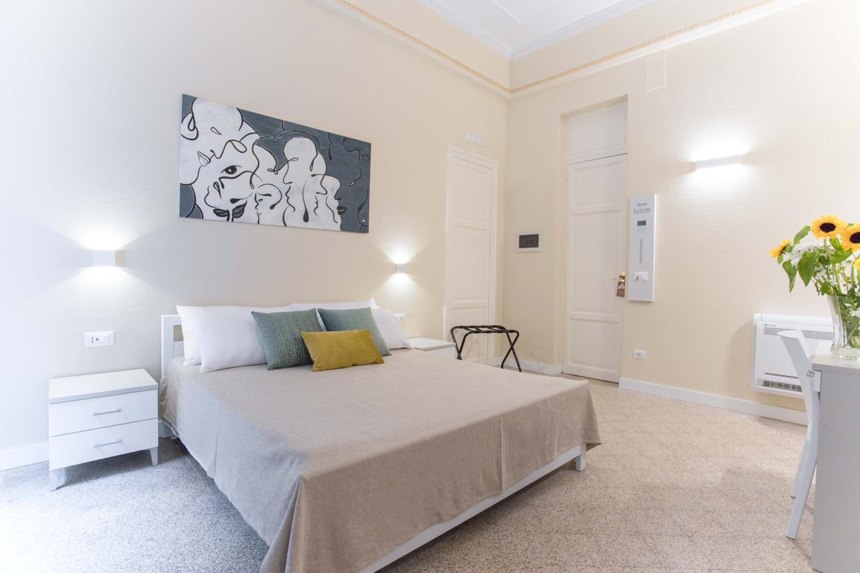 Deluxe Triple Room photo 3