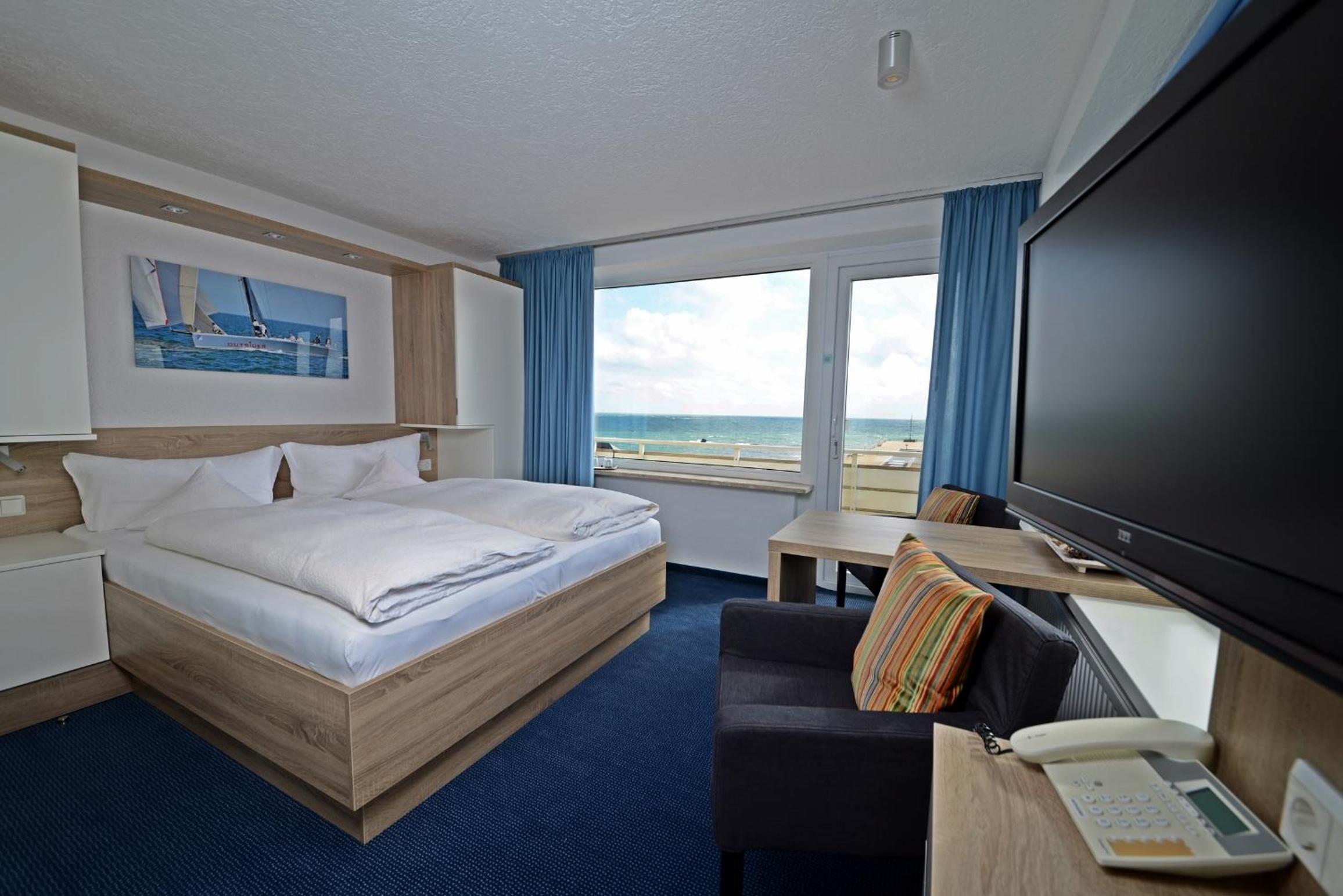 Double Room with Balcony and Sea View Nr. 6
