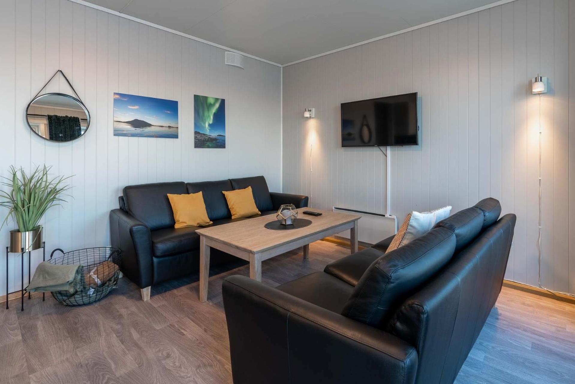 Harbor Apartment Small