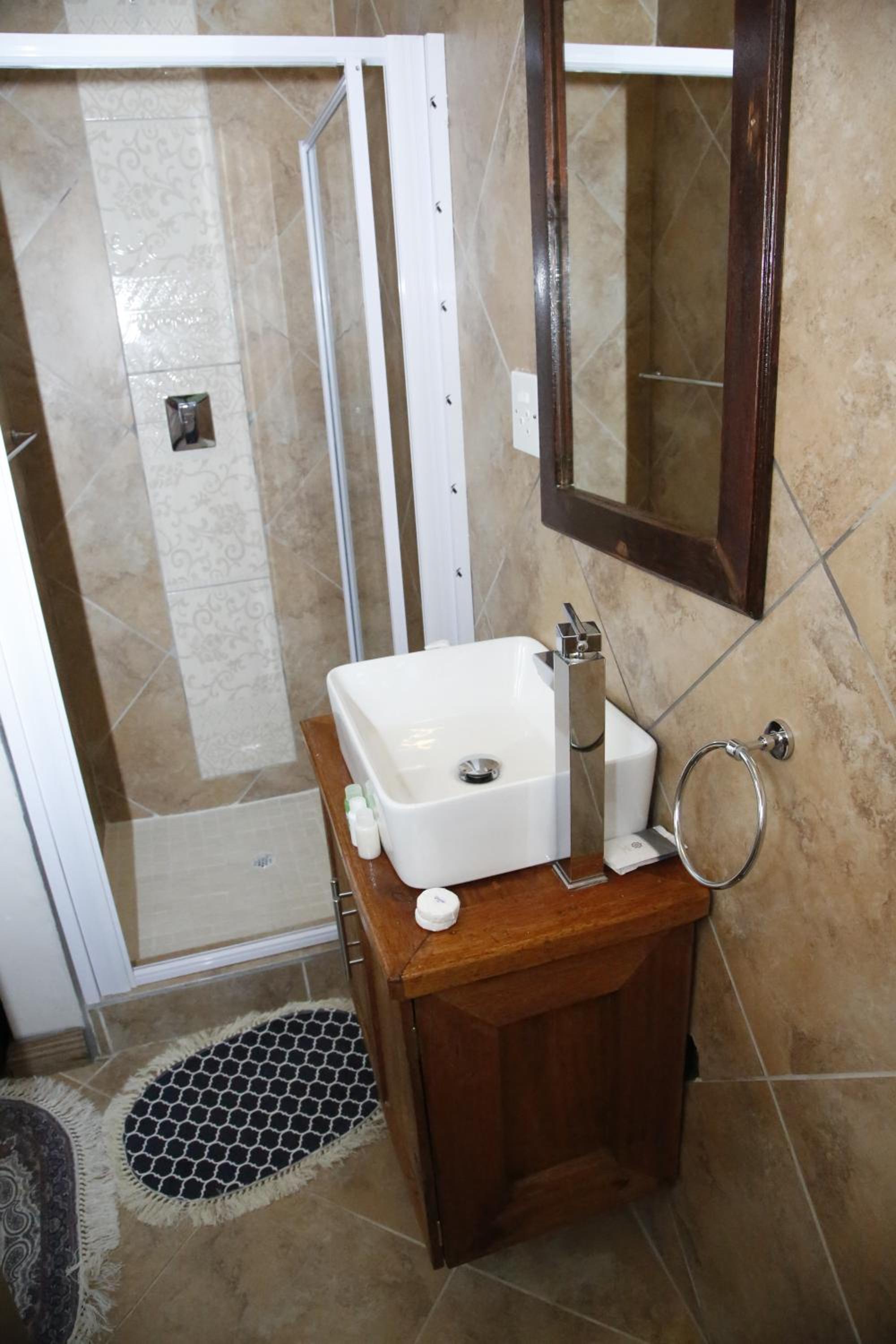 Deluxe Double Room - Photo 2