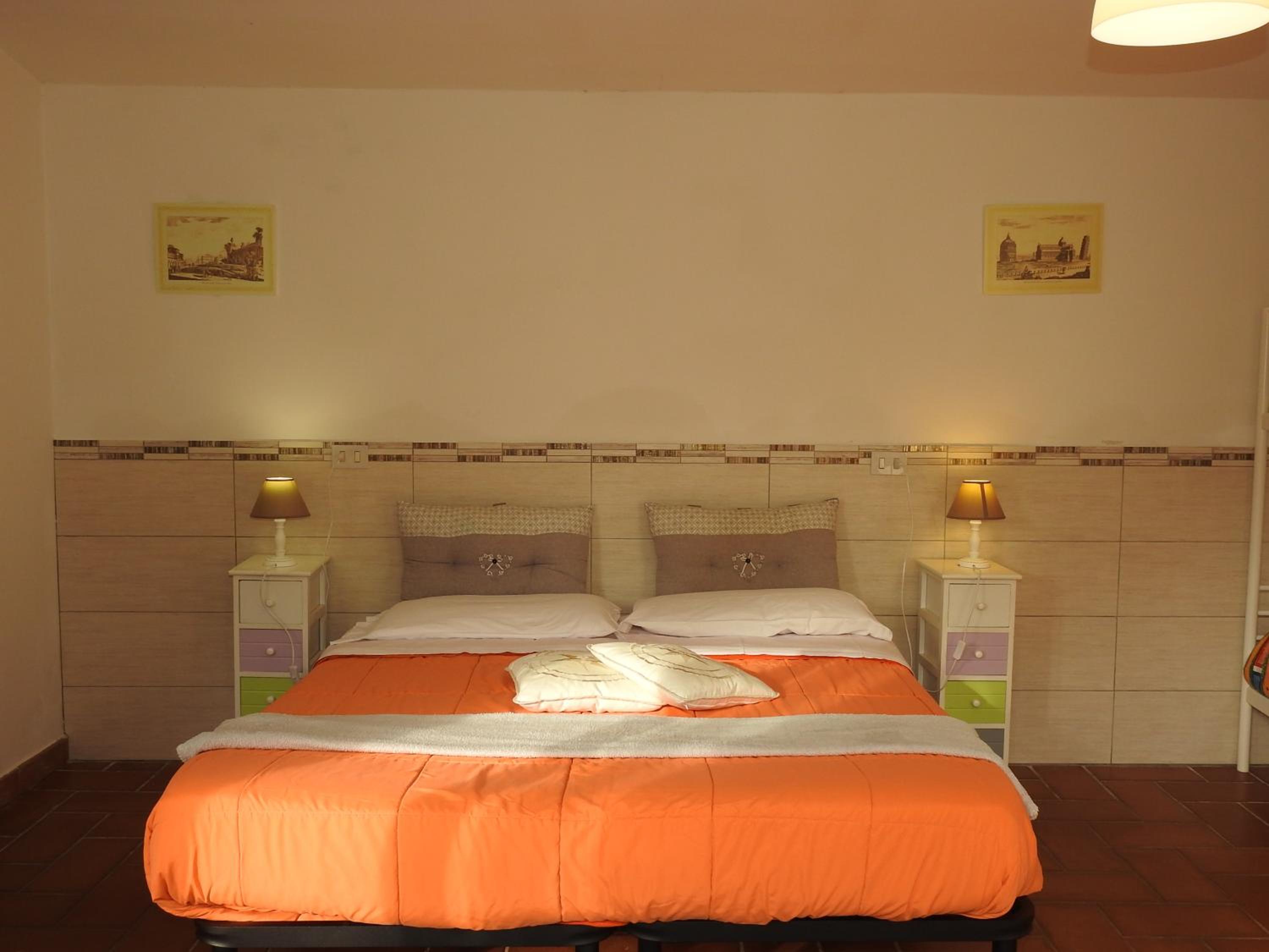 Quadruple Room with Private Bathroom