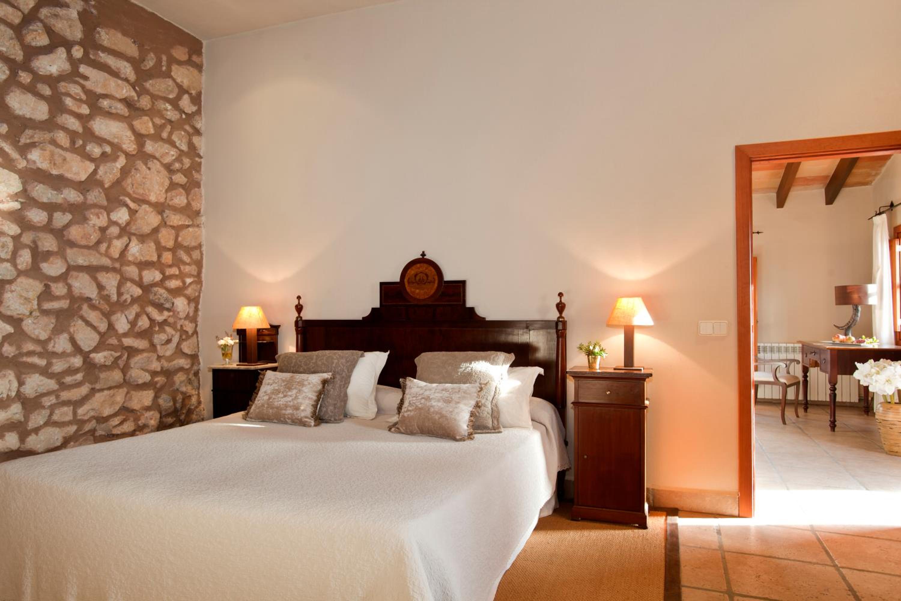 Suite with Terrace - Photo 6