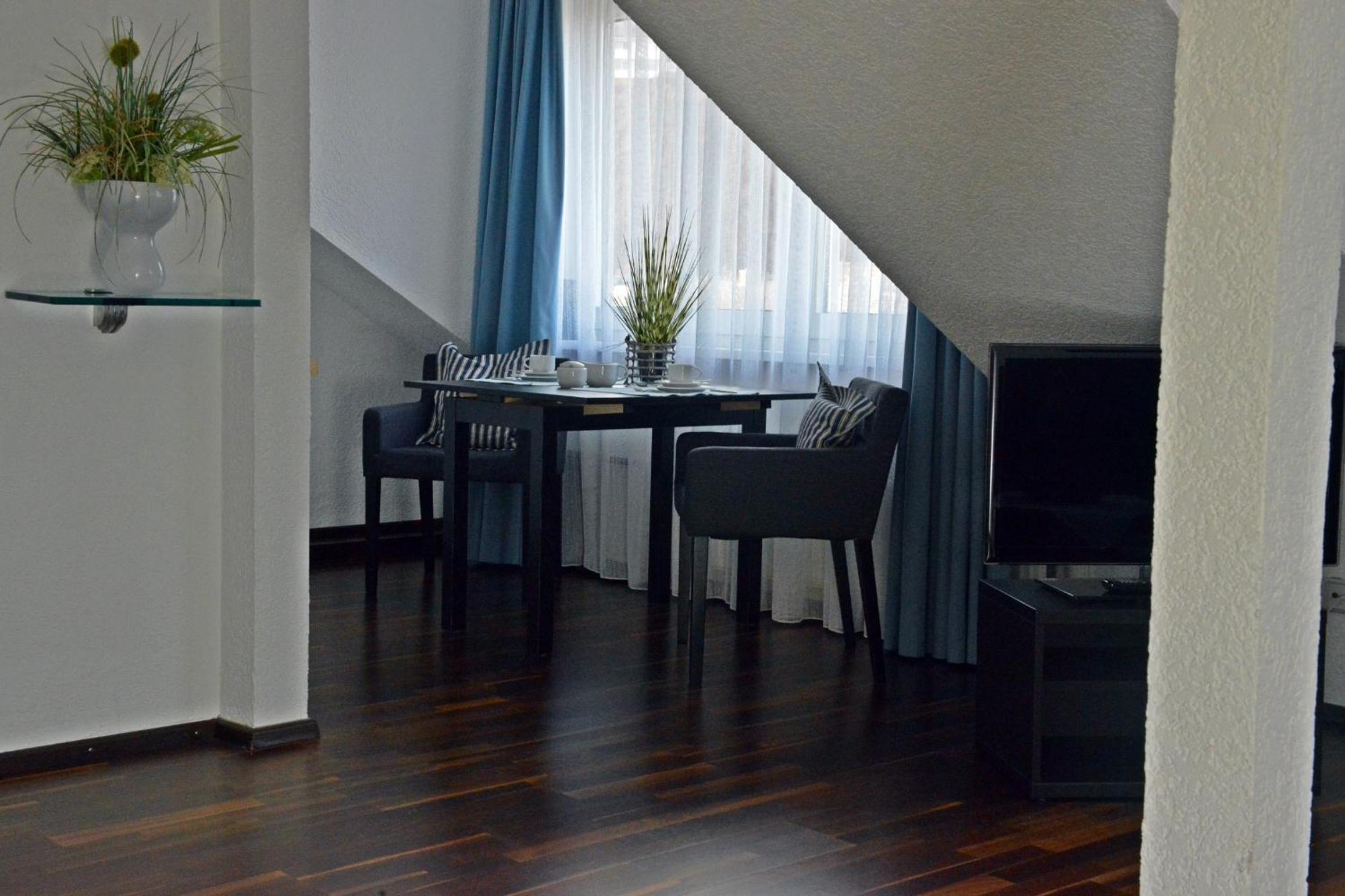 Suite with Sea View and Balcony 2 photo 3