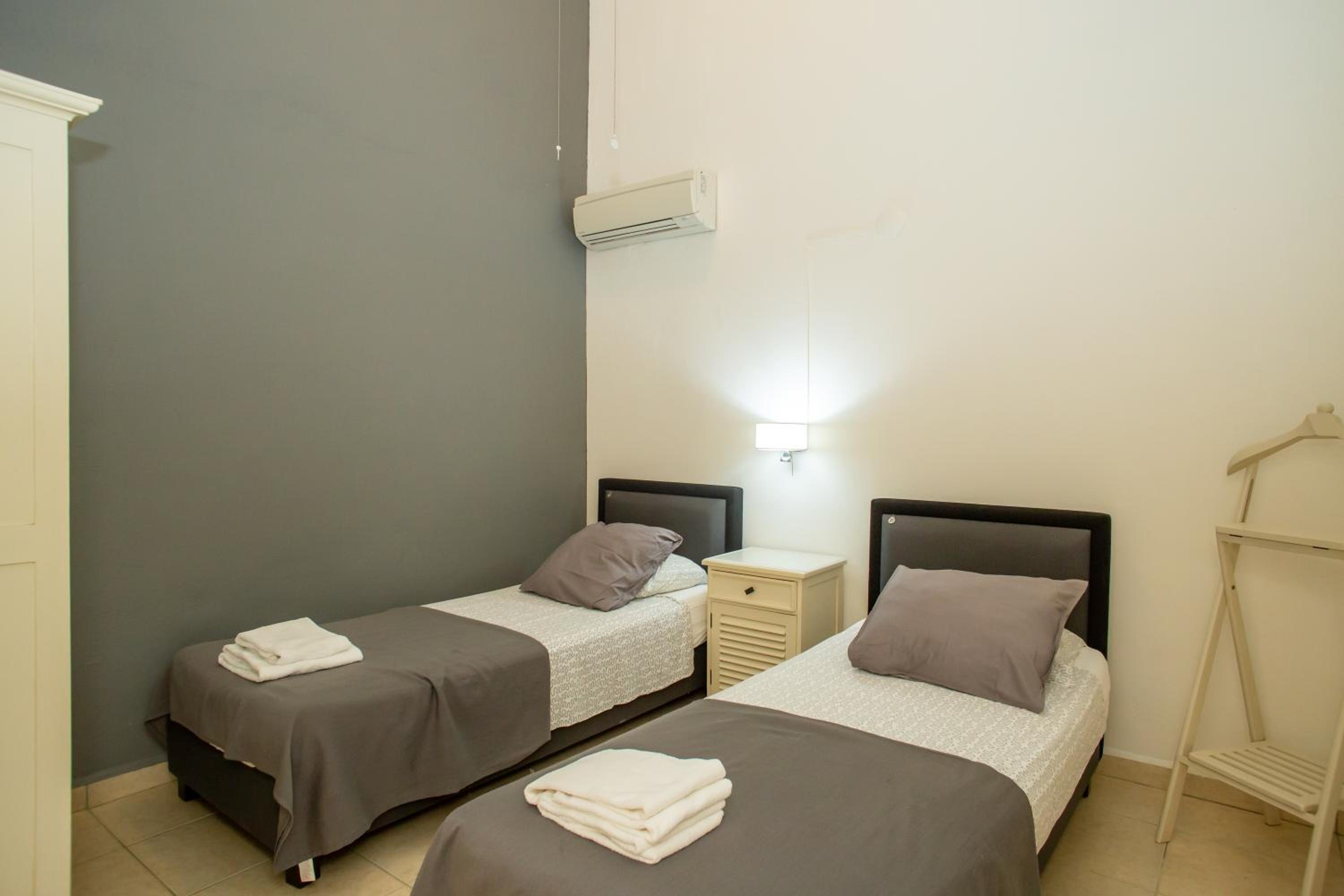 Deluxe Apartment photo 3