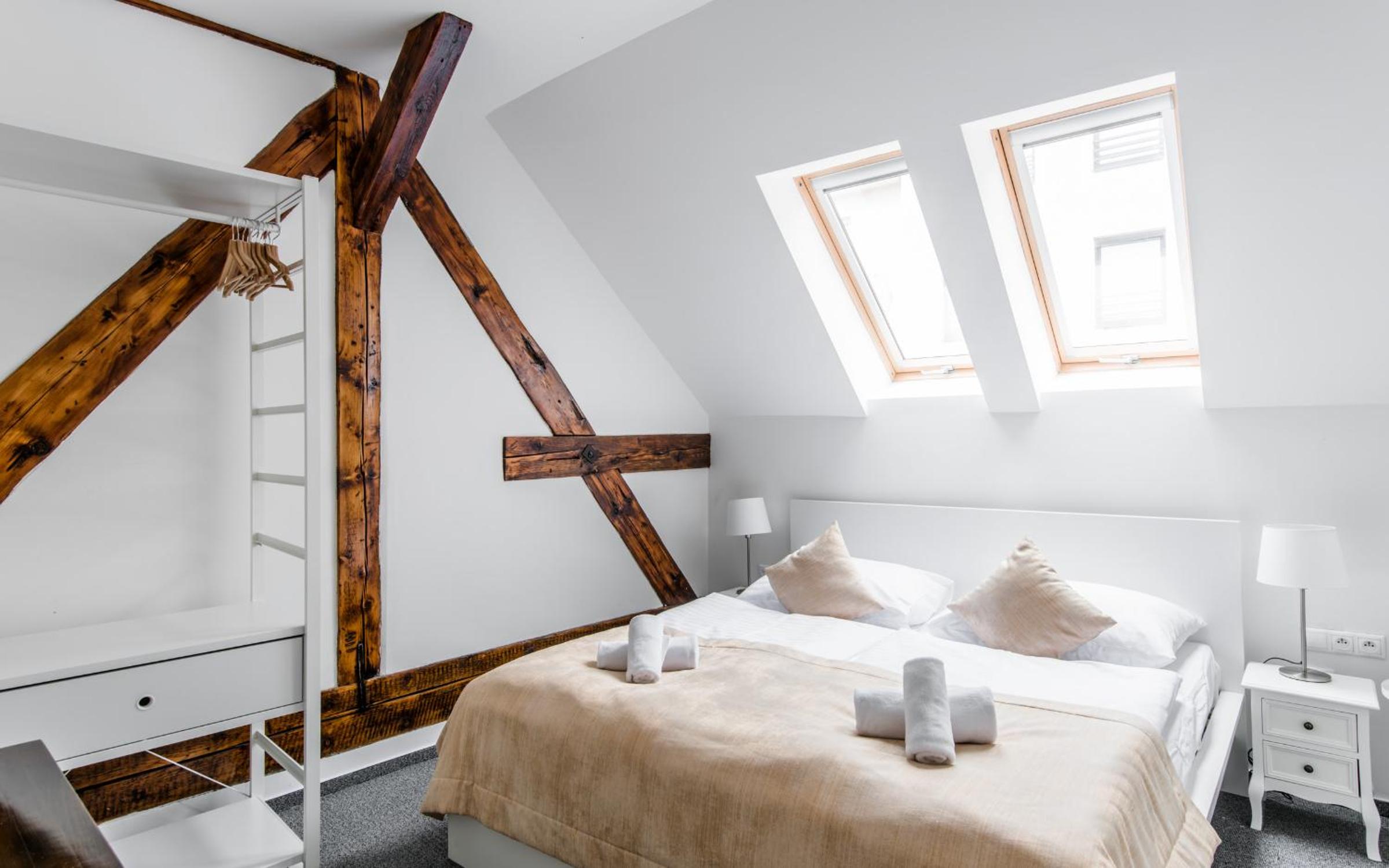 Standard Double Room - Photo 6