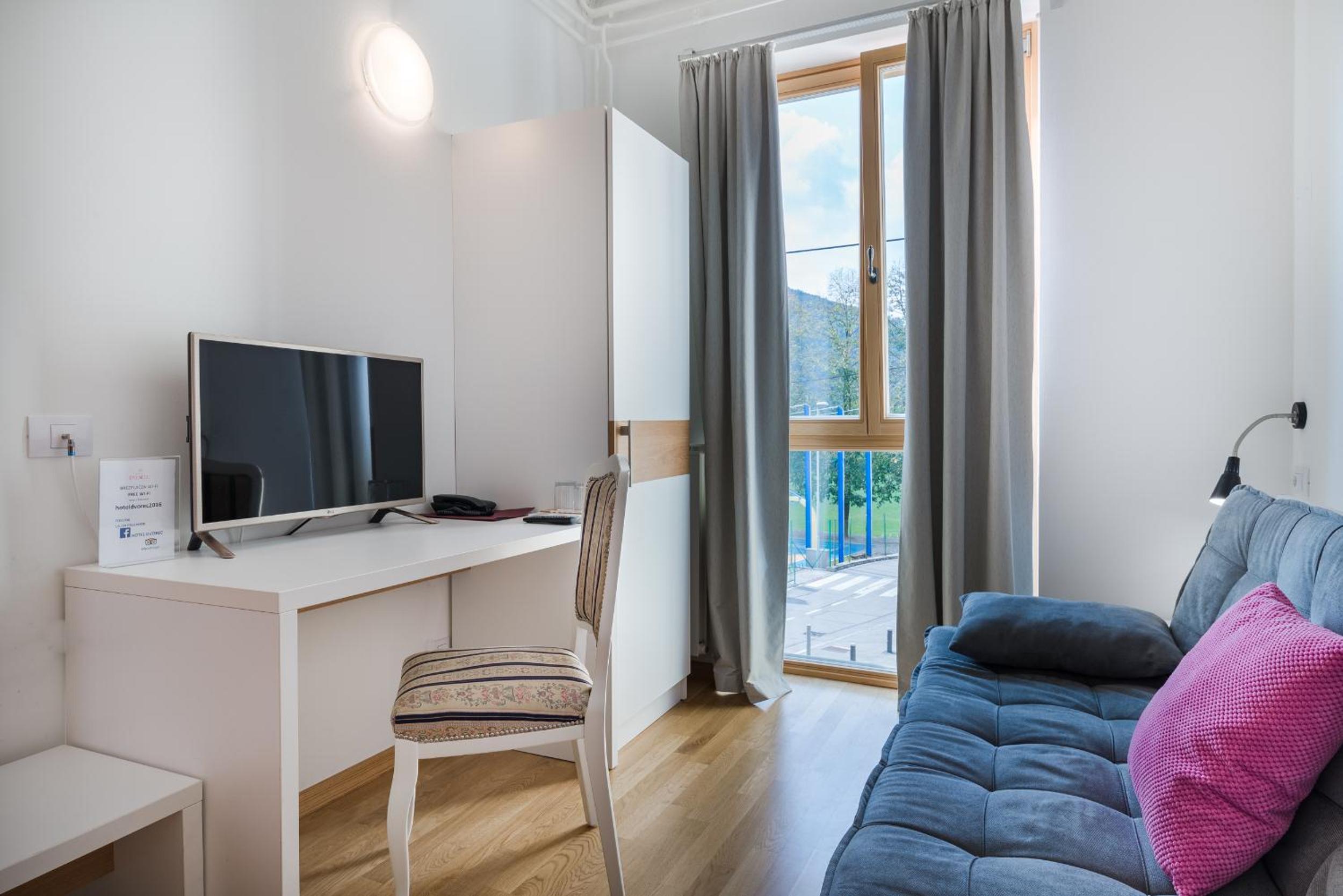 Standard Suite - Photo 2