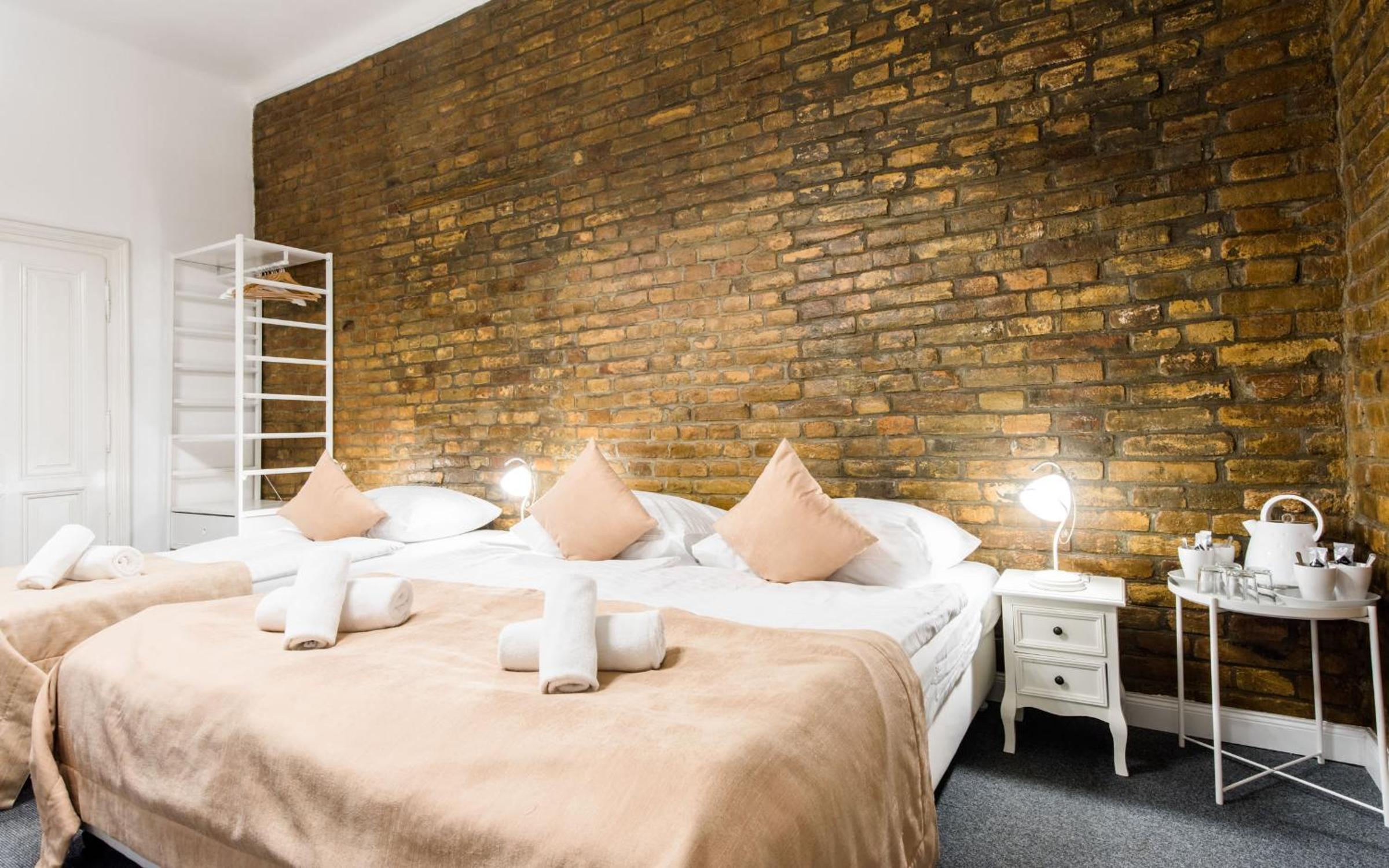 Standard Quadruple Room - Photo 1
